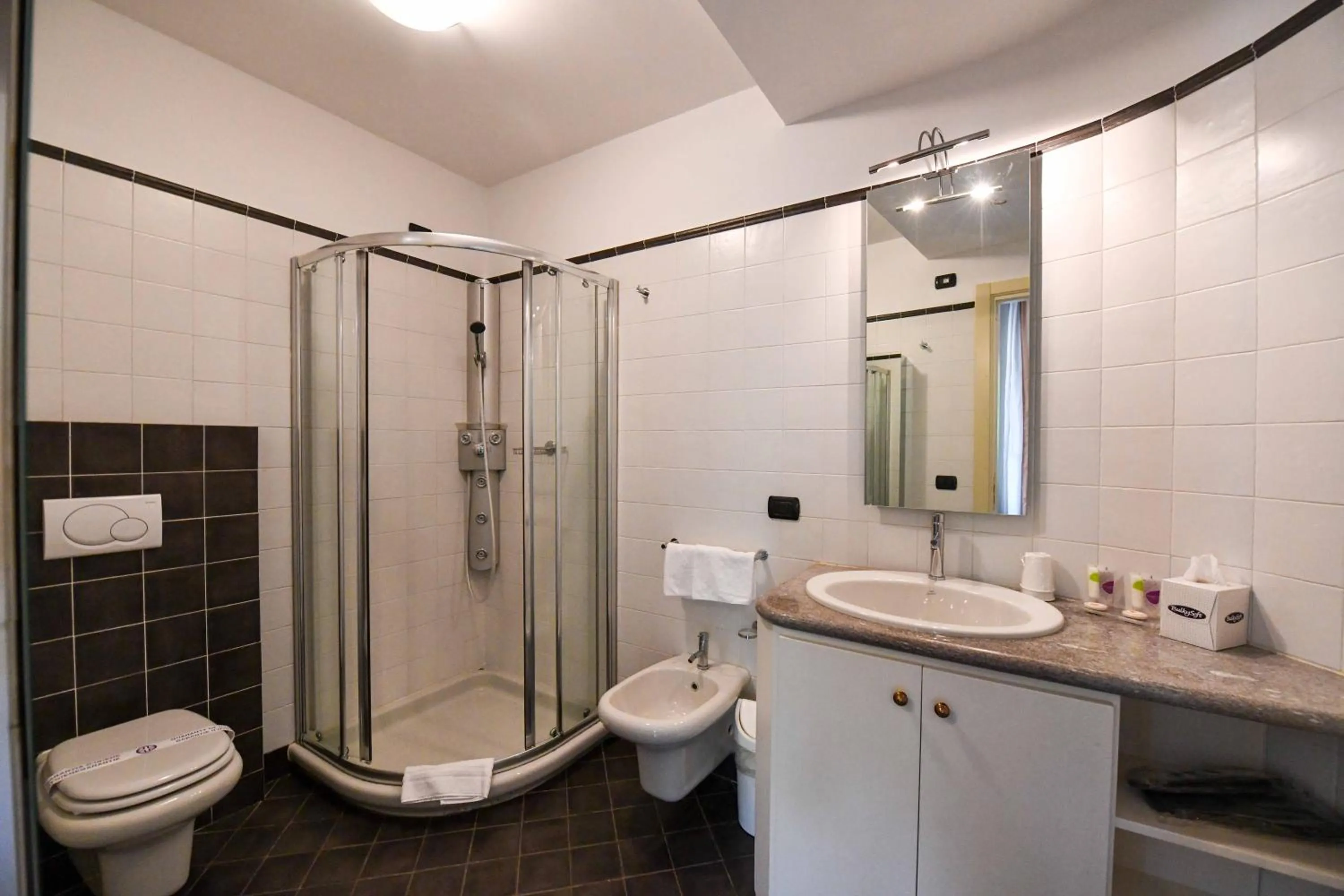 Bathroom in Aquazzurra Resort & Aparthotel