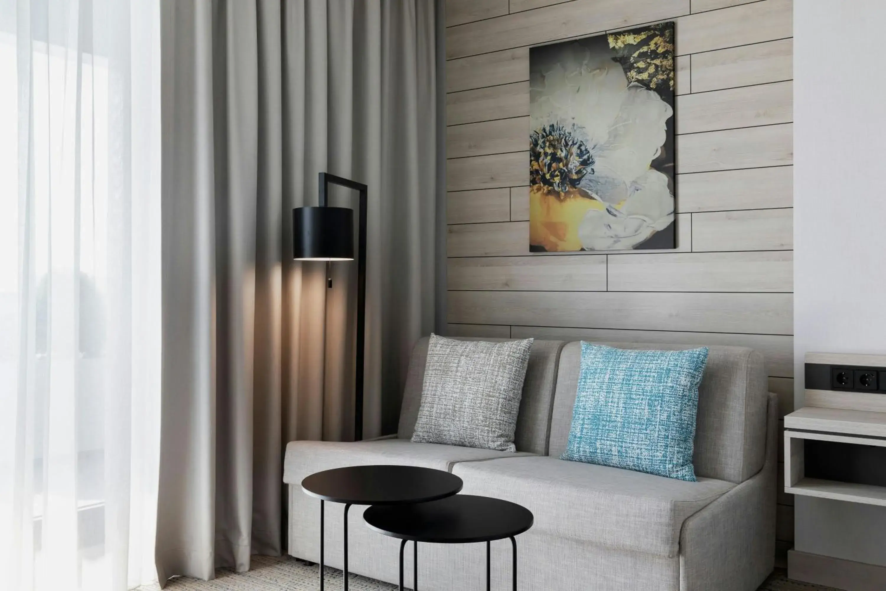 Guest room, 1 King in Courtyard by Marriott Batumi Guest room, 1 King in Courtyard by Marriott Batumi