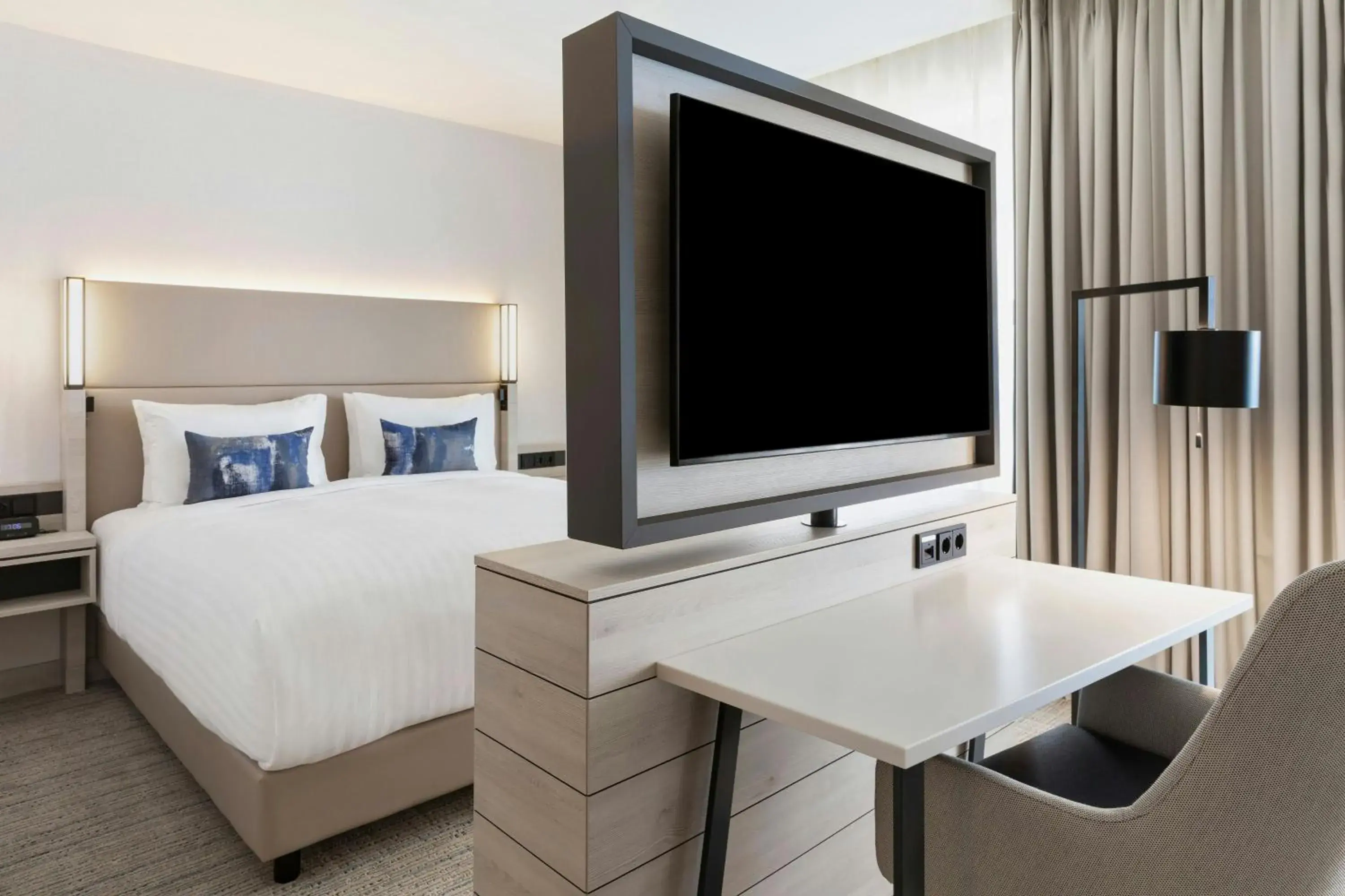 Junior King Suite in Courtyard by Marriott Batumi Junior King Suite in Courtyard by Marriott Batumi