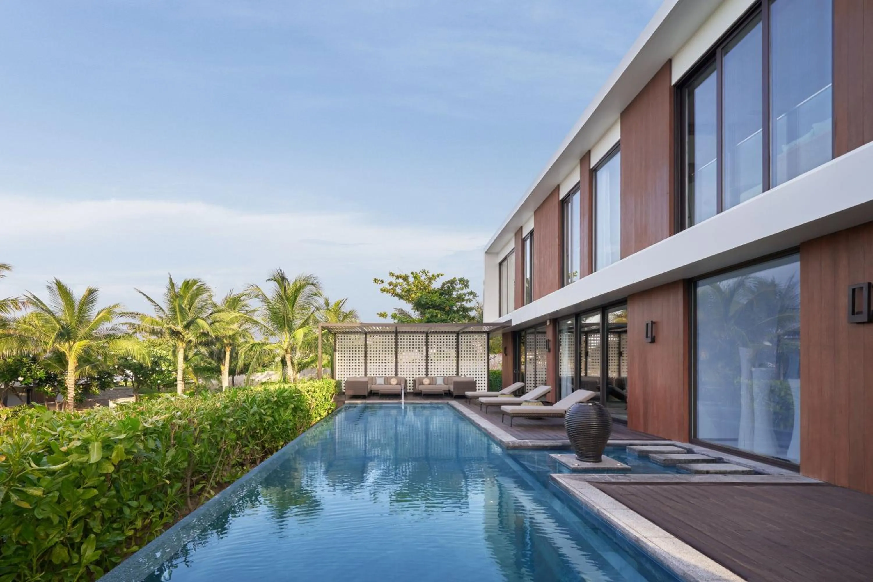 Swimming pool in The Westin Resort & Spa Cam Ranh