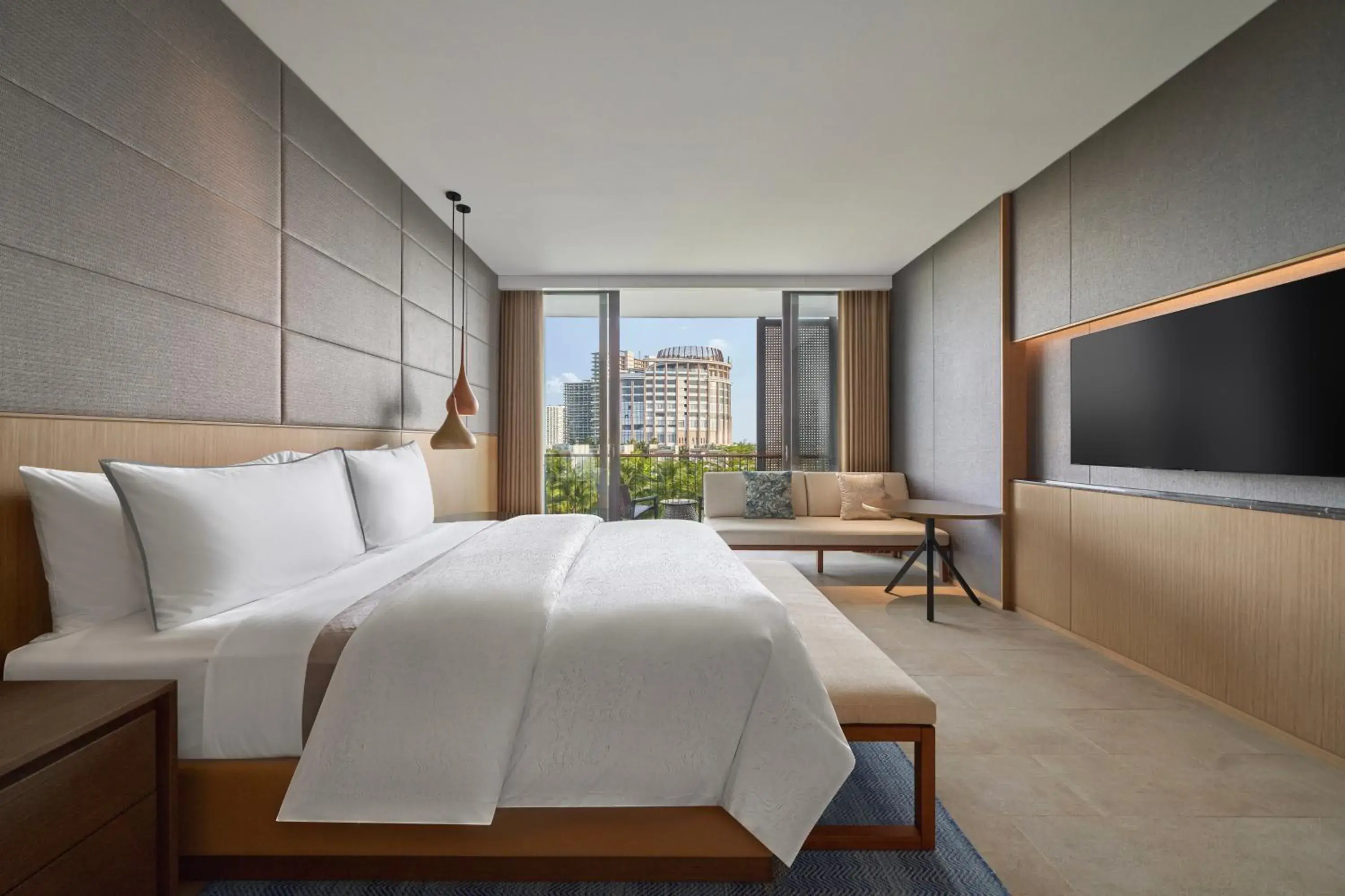 Deluxe Garden view with King Bed and Balcony in The Westin Resort & Spa Cam Ranh Deluxe Garden view with King Bed and Balcony in The Westin Resort & Spa Cam Ranh