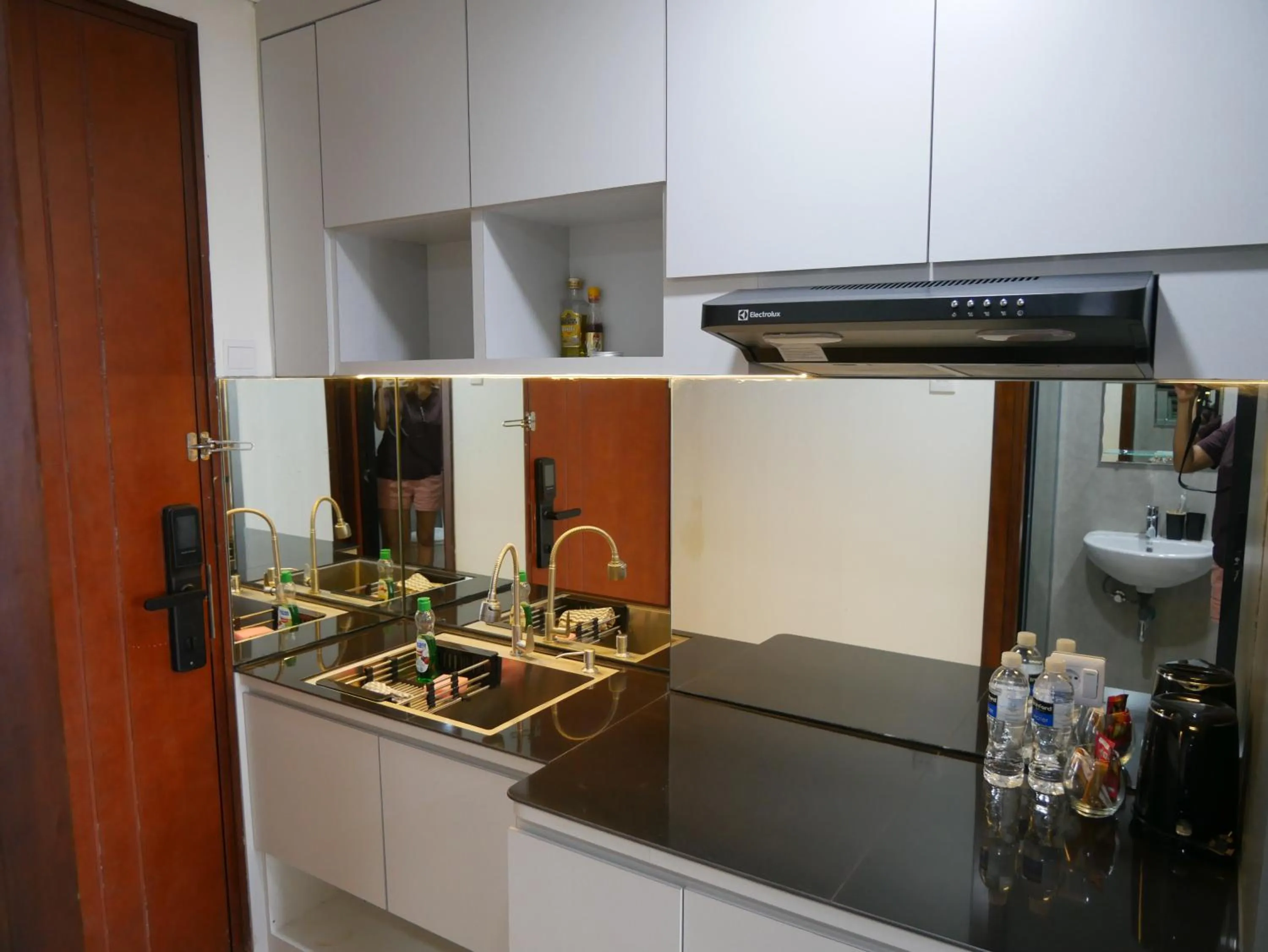 Kitchen or kitchenette in Meisterstadt Pollux Habibie