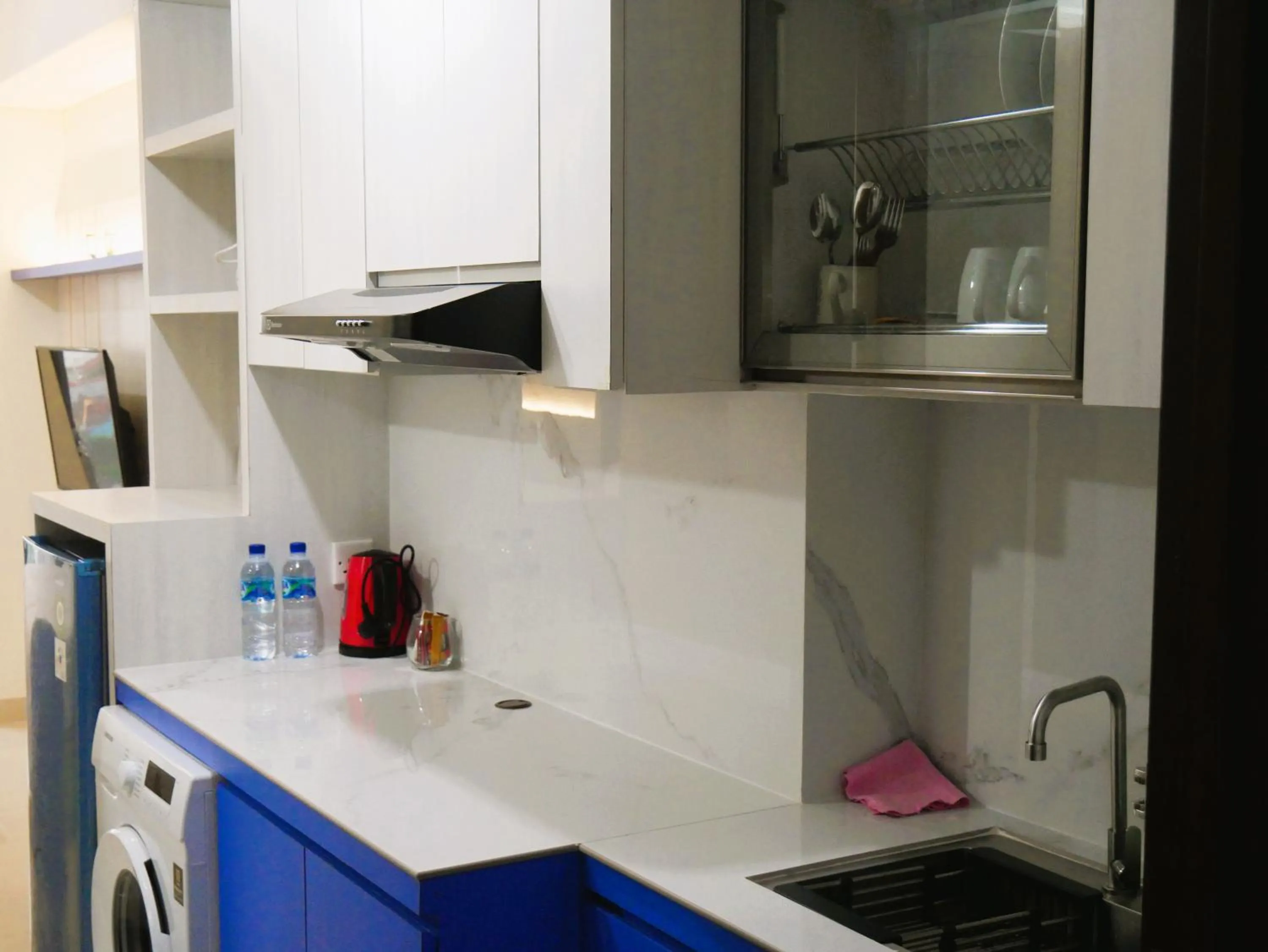 Kitchen or kitchenette in Meisterstadt Pollux Habibie