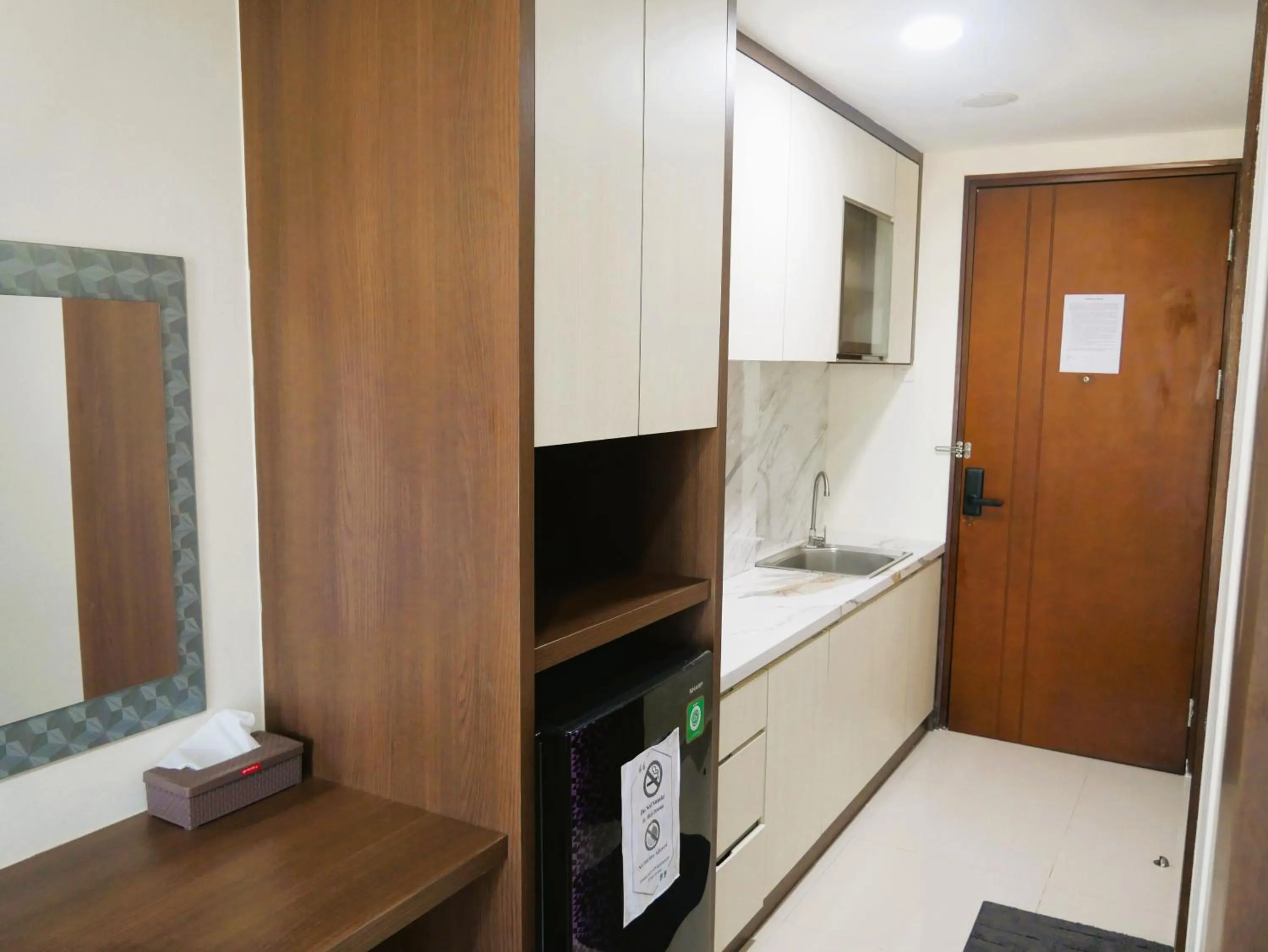 Kitchen or kitchenette in Meisterstadt Pollux Habibie