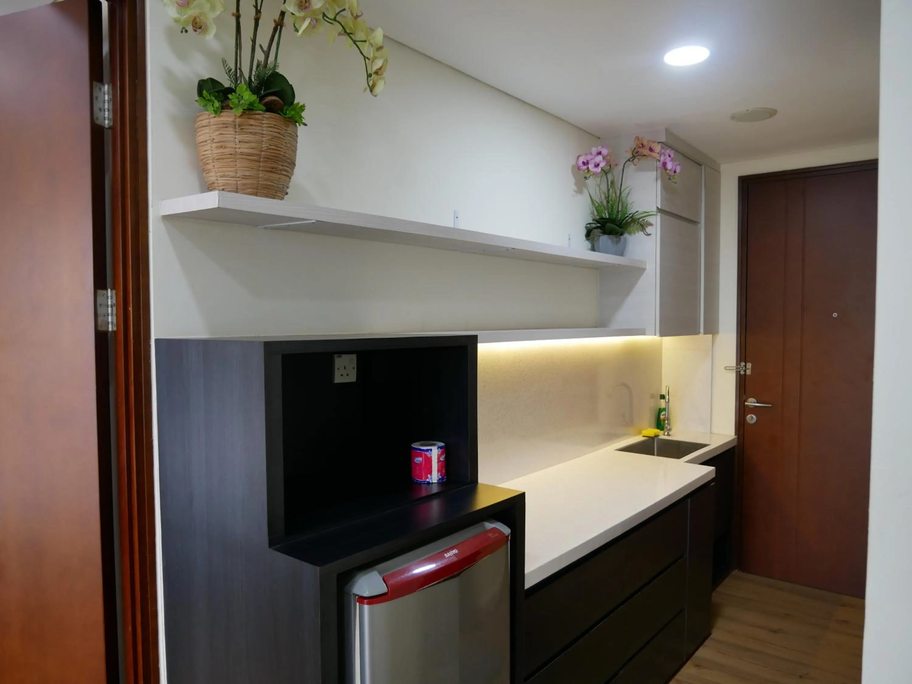 Kitchen or kitchenette in Meisterstadt Pollux Habibie
