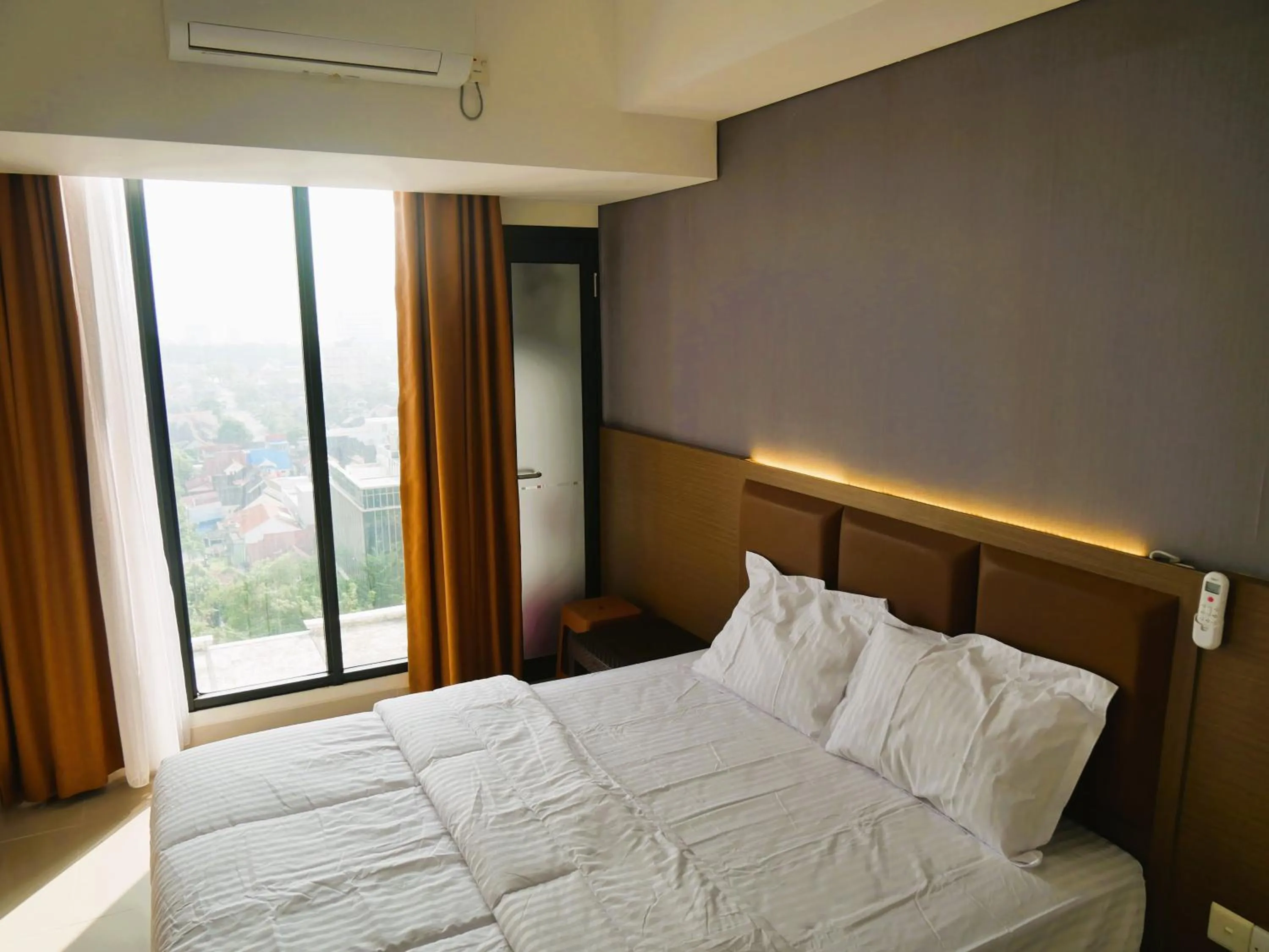 Bed in Meisterstadt Pollux Habibie