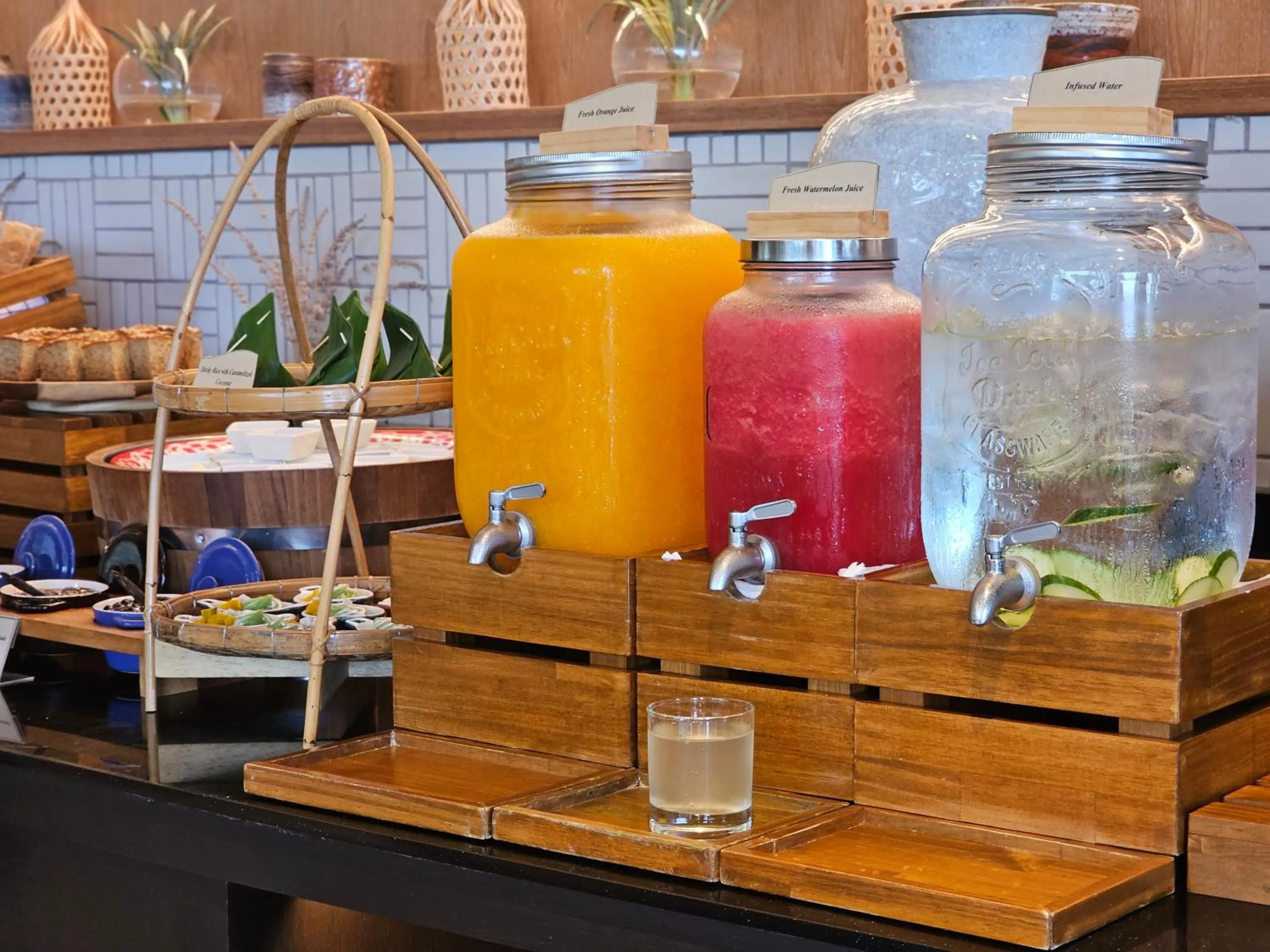 Food and drinks in Noku Phuket