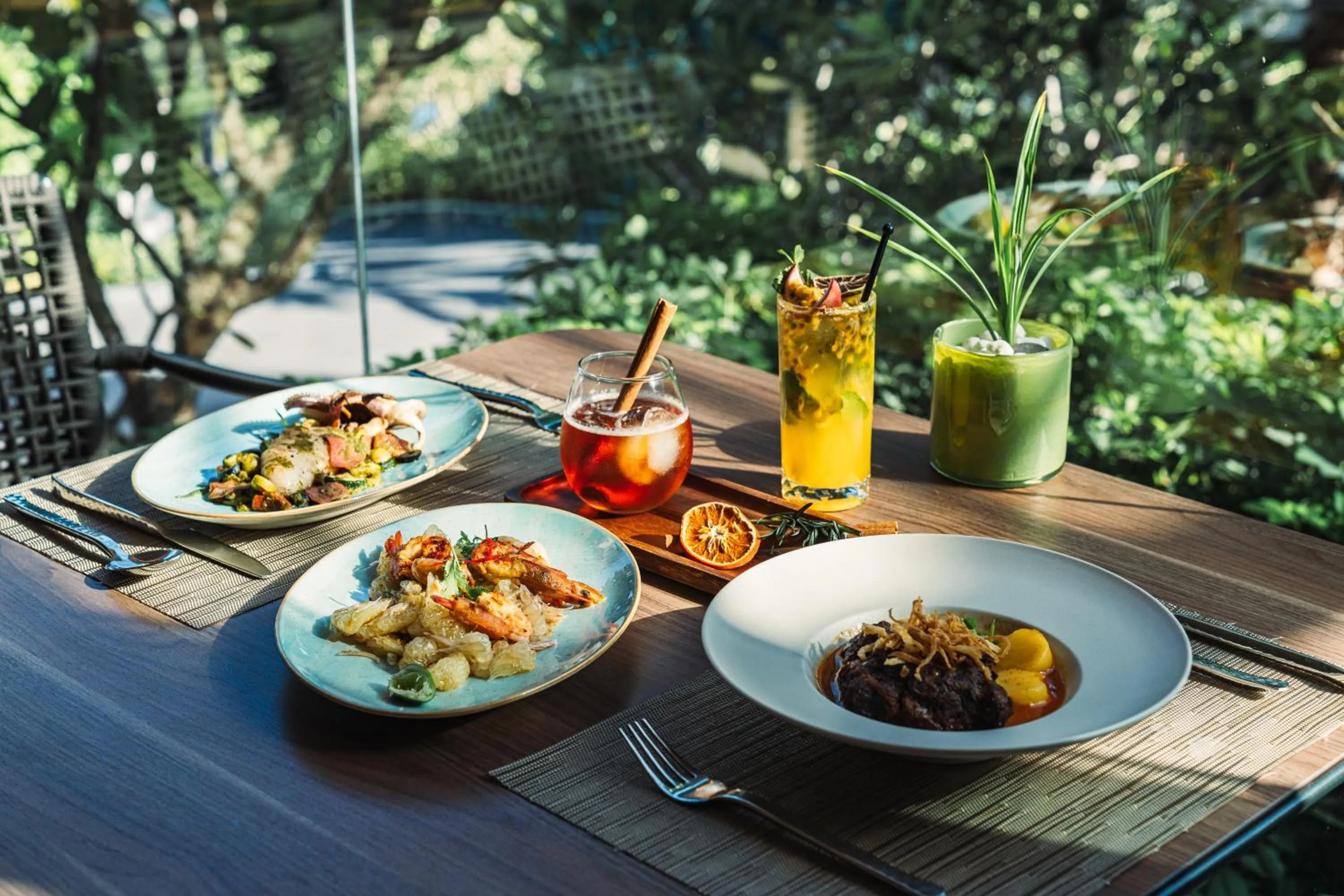 Restaurant/places to eat in Noku Phuket