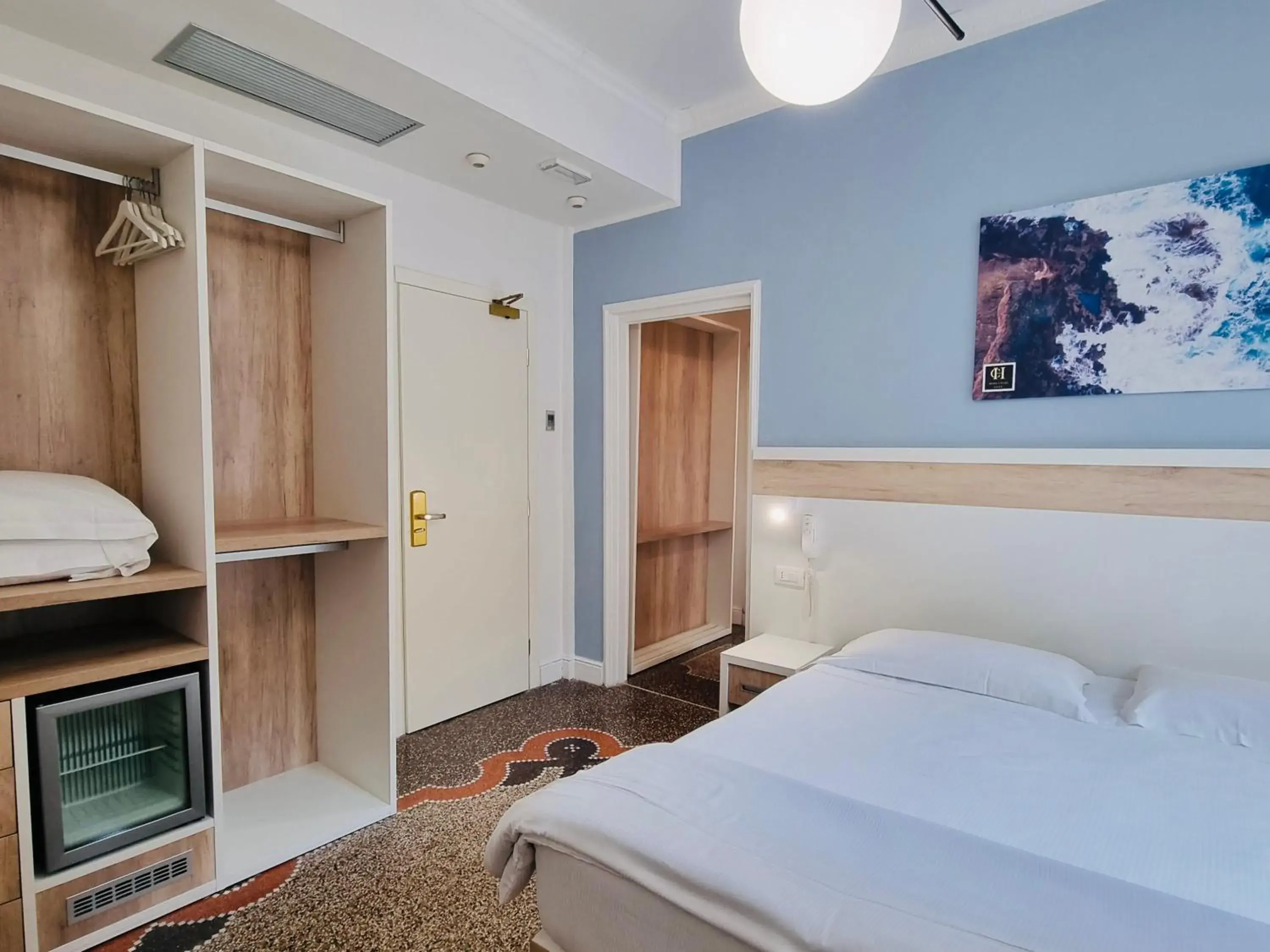 Triple Room in Hotel Canali, Portofino Coast Triple Room in Hotel Canali, Portofino Coast