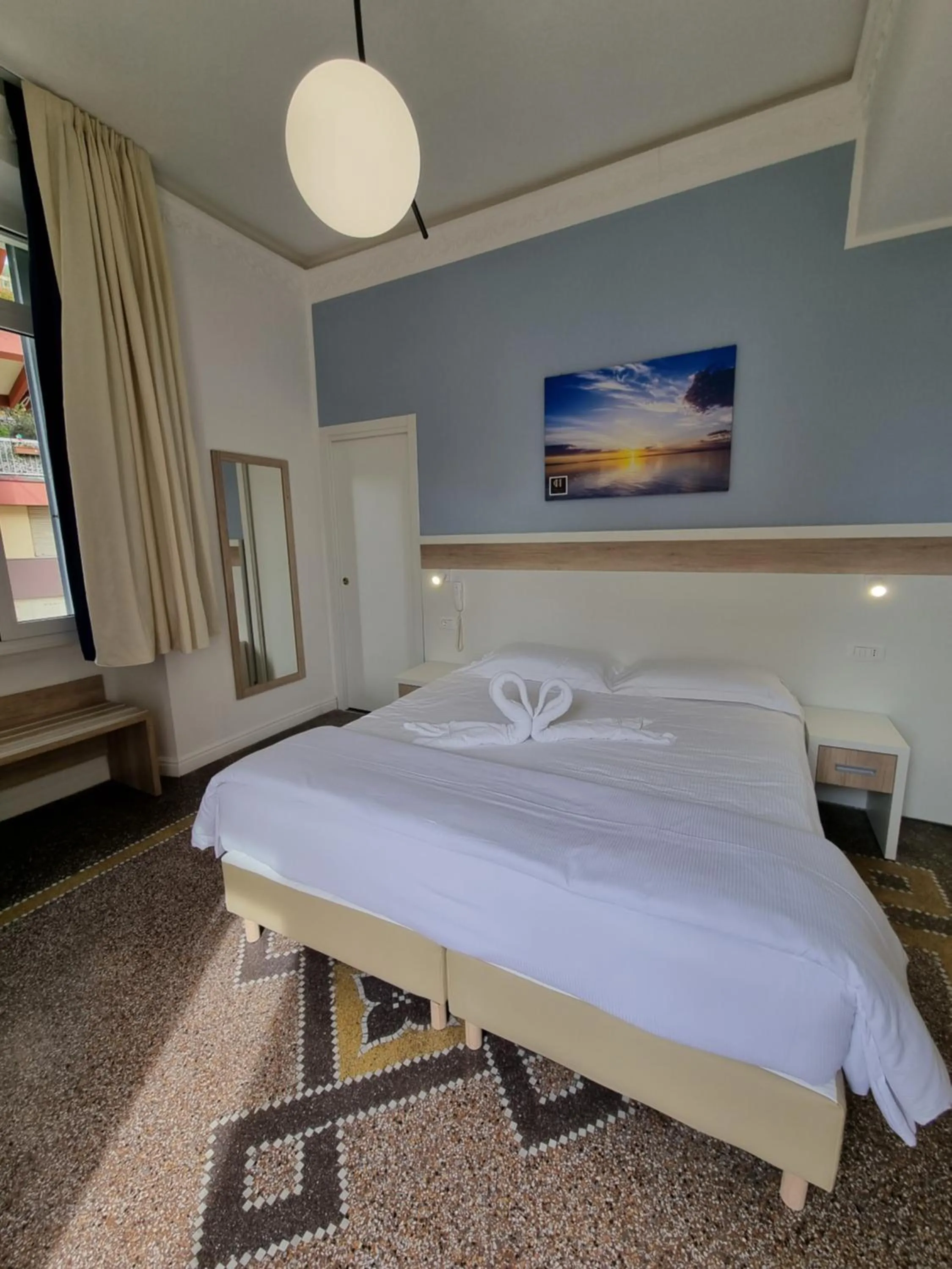 Bedroom, Bed in Hotel Canali - Le Cinque Terre