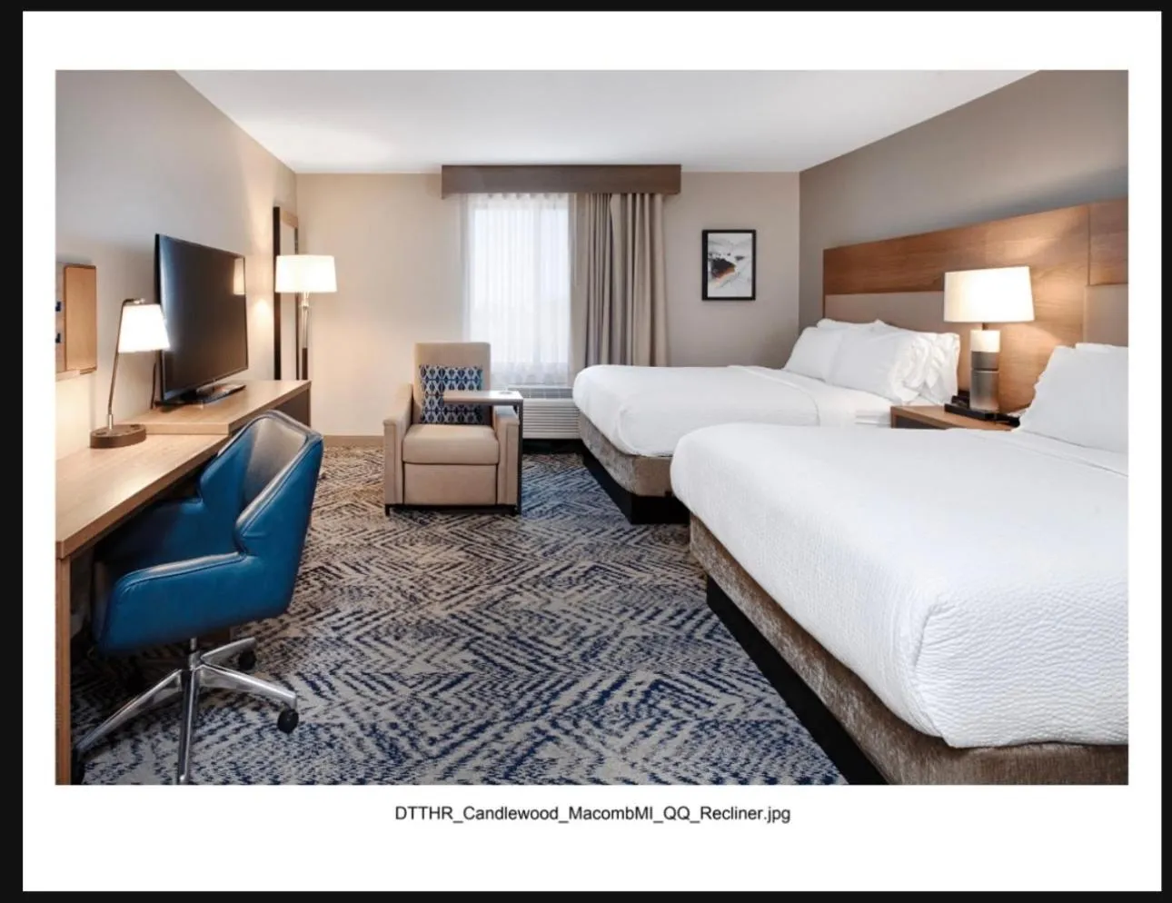 Bed in Candlewood Suites Detroit Sterling Heights by IHG