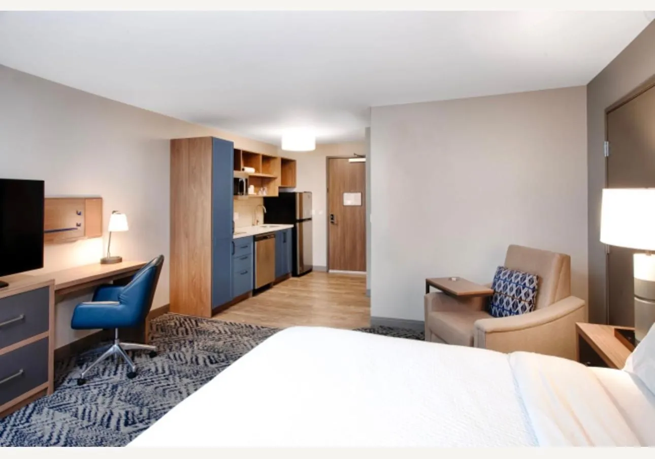 Bed in Candlewood Suites Detroit Sterling Heights by IHG