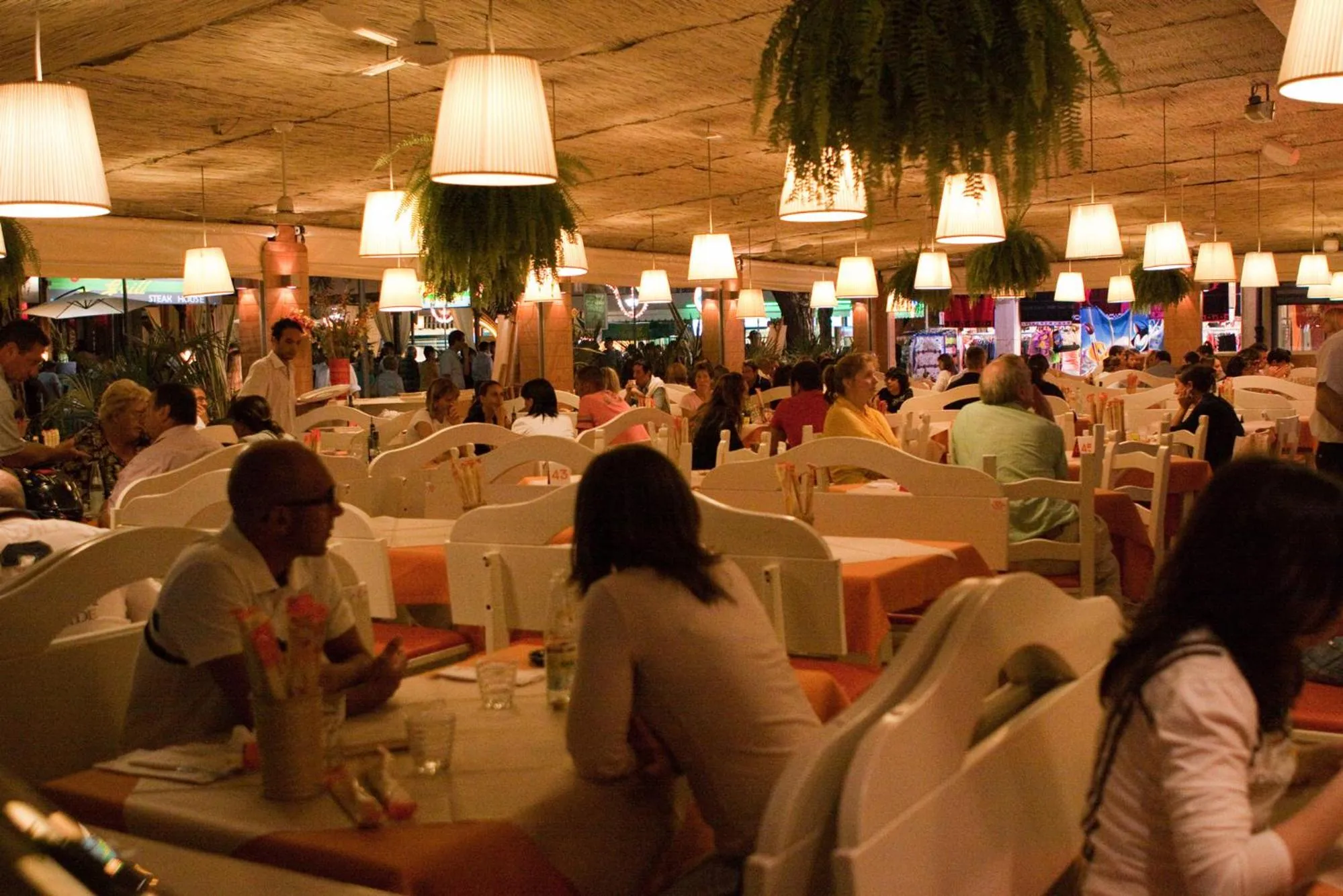 Restaurant/places to eat in Hotel Torino