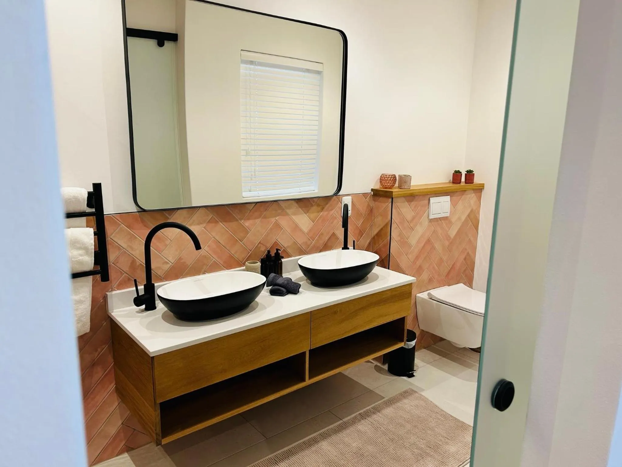 Bathroom in Mirabelle Guesthouse