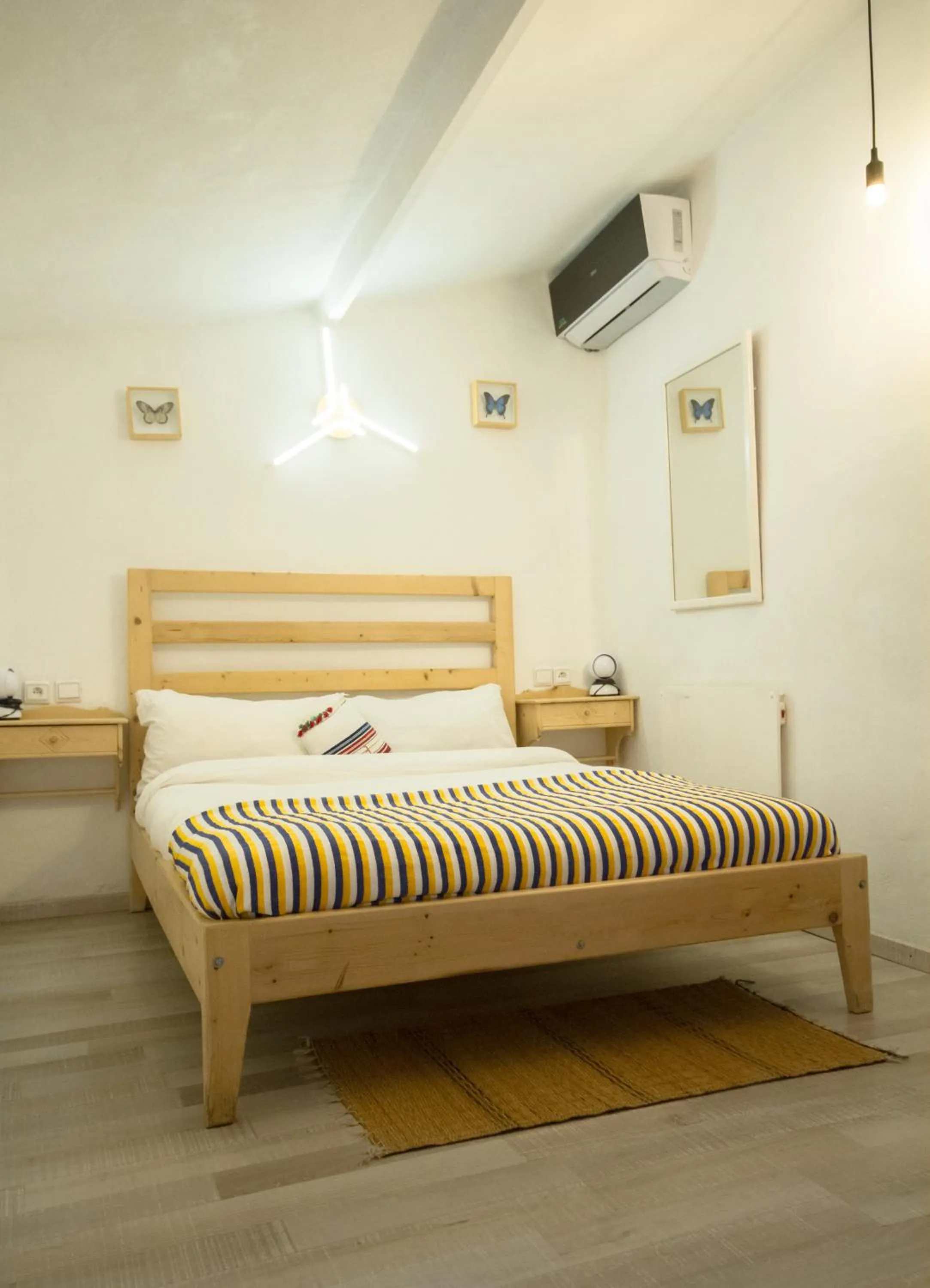 Bed in USHA Guest House