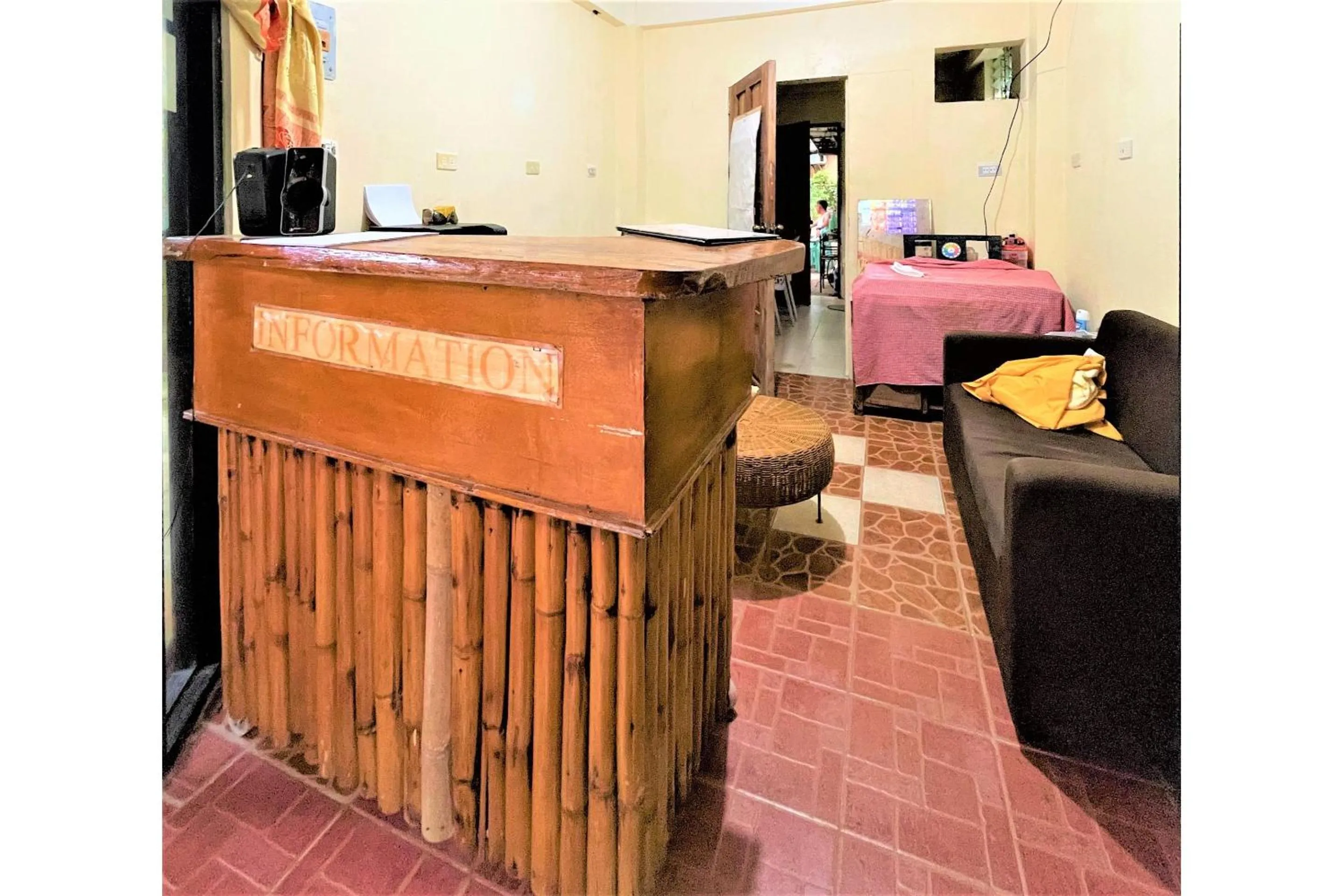 Lobby or reception, Bed in OYO 876 Escurel Inn Boracay