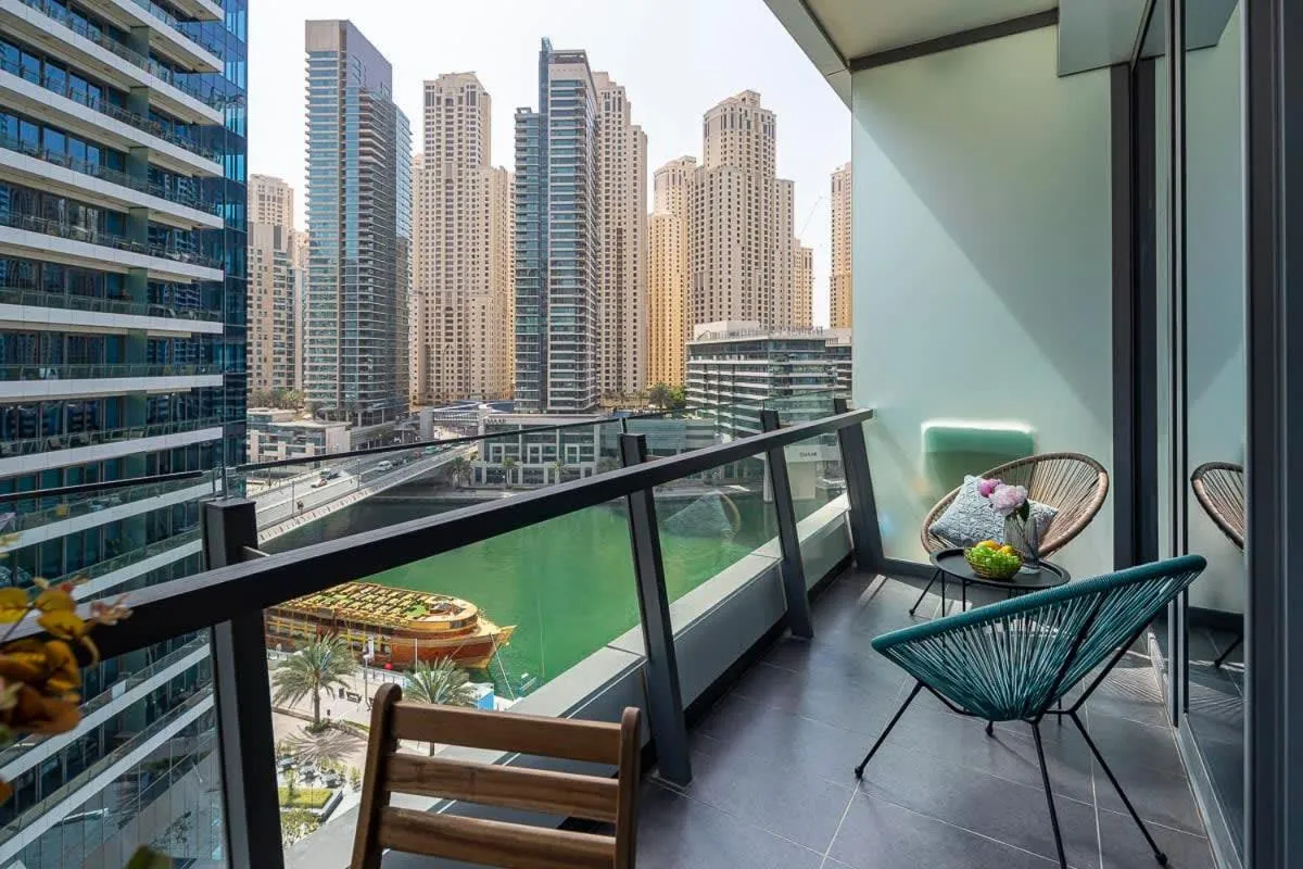 Frank Porter - Silverene Tower B