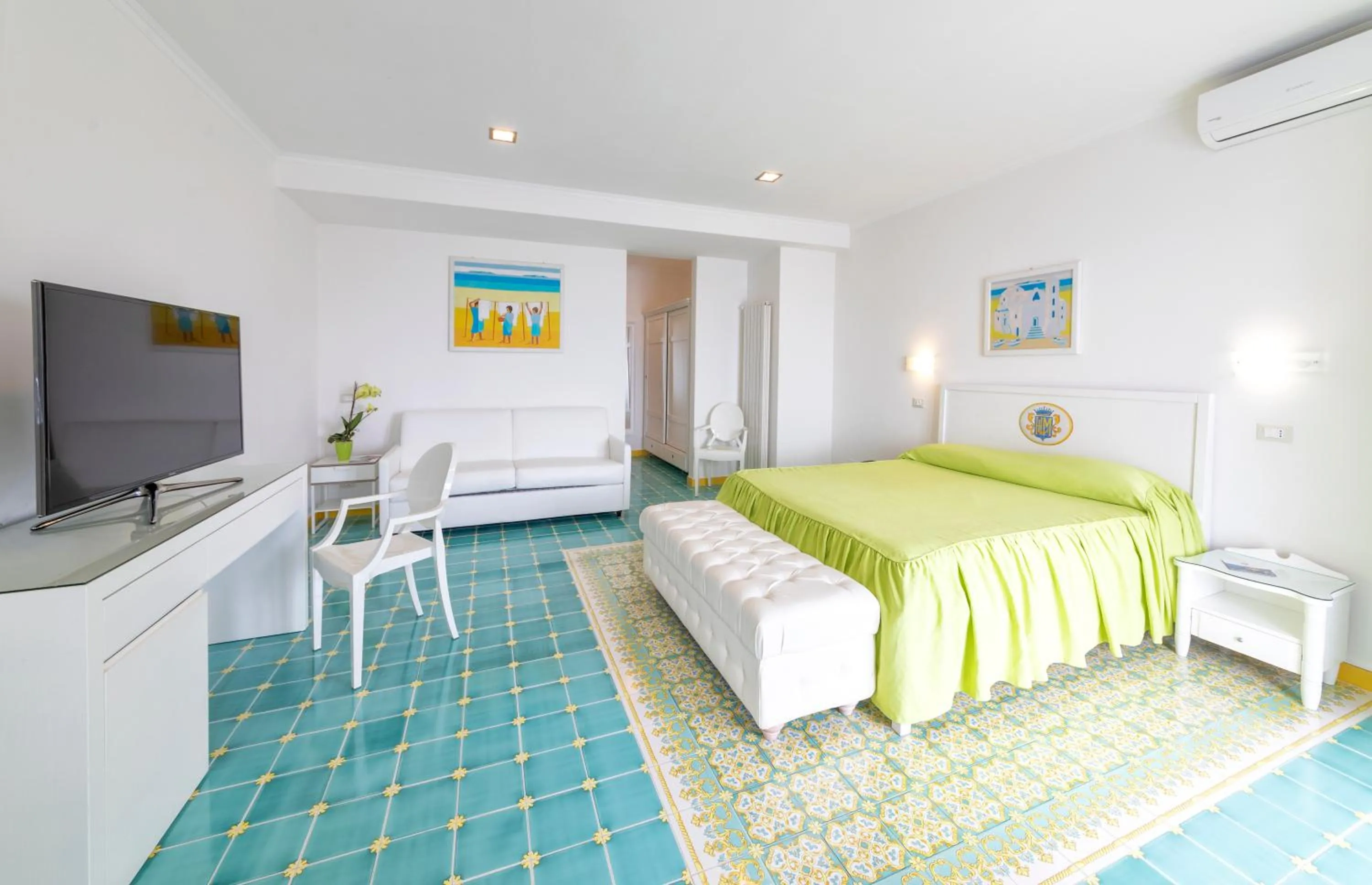 Bedroom, Bed in Hotel La Madonnina