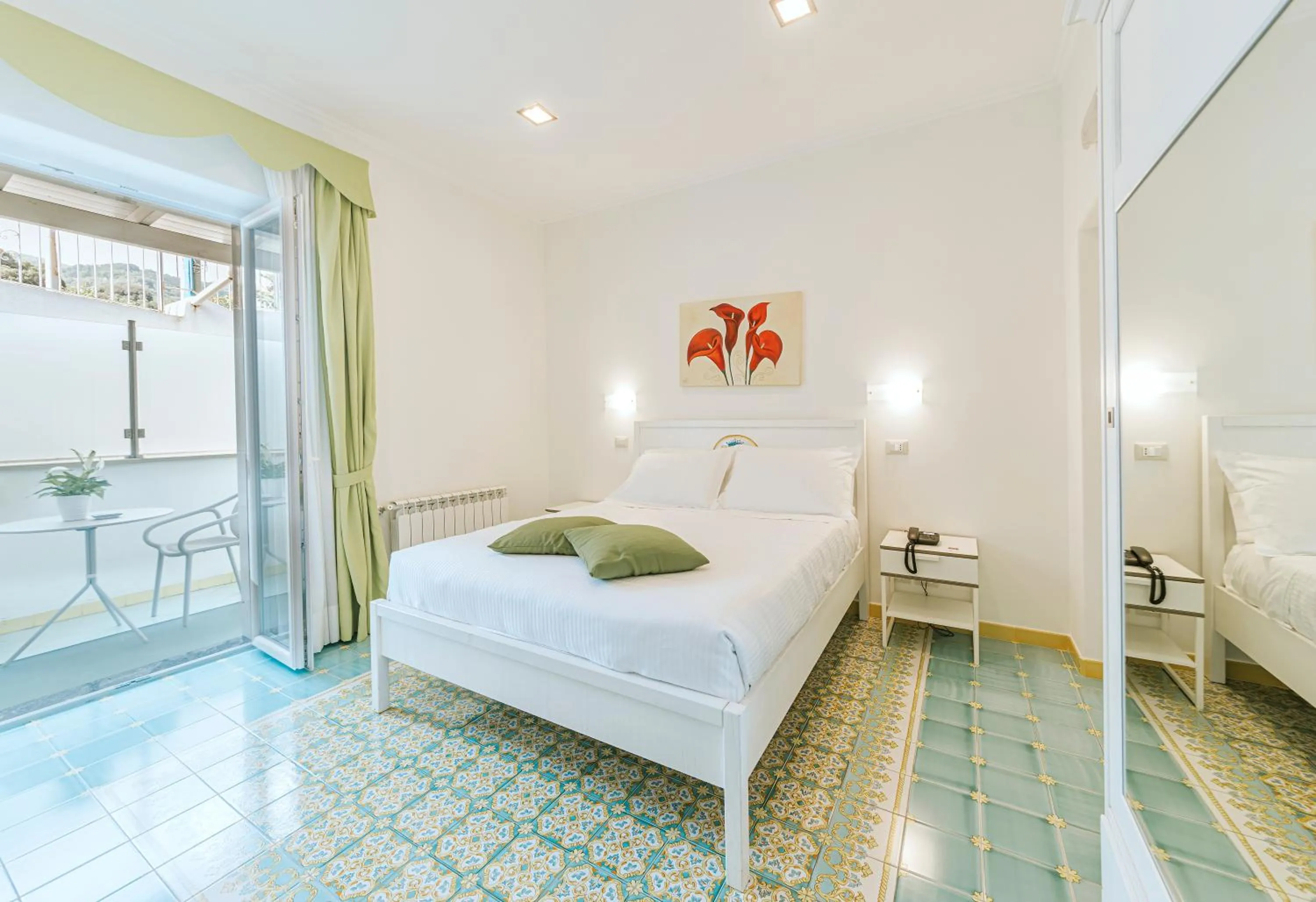 Bedroom, Bed in Hotel La Madonnina