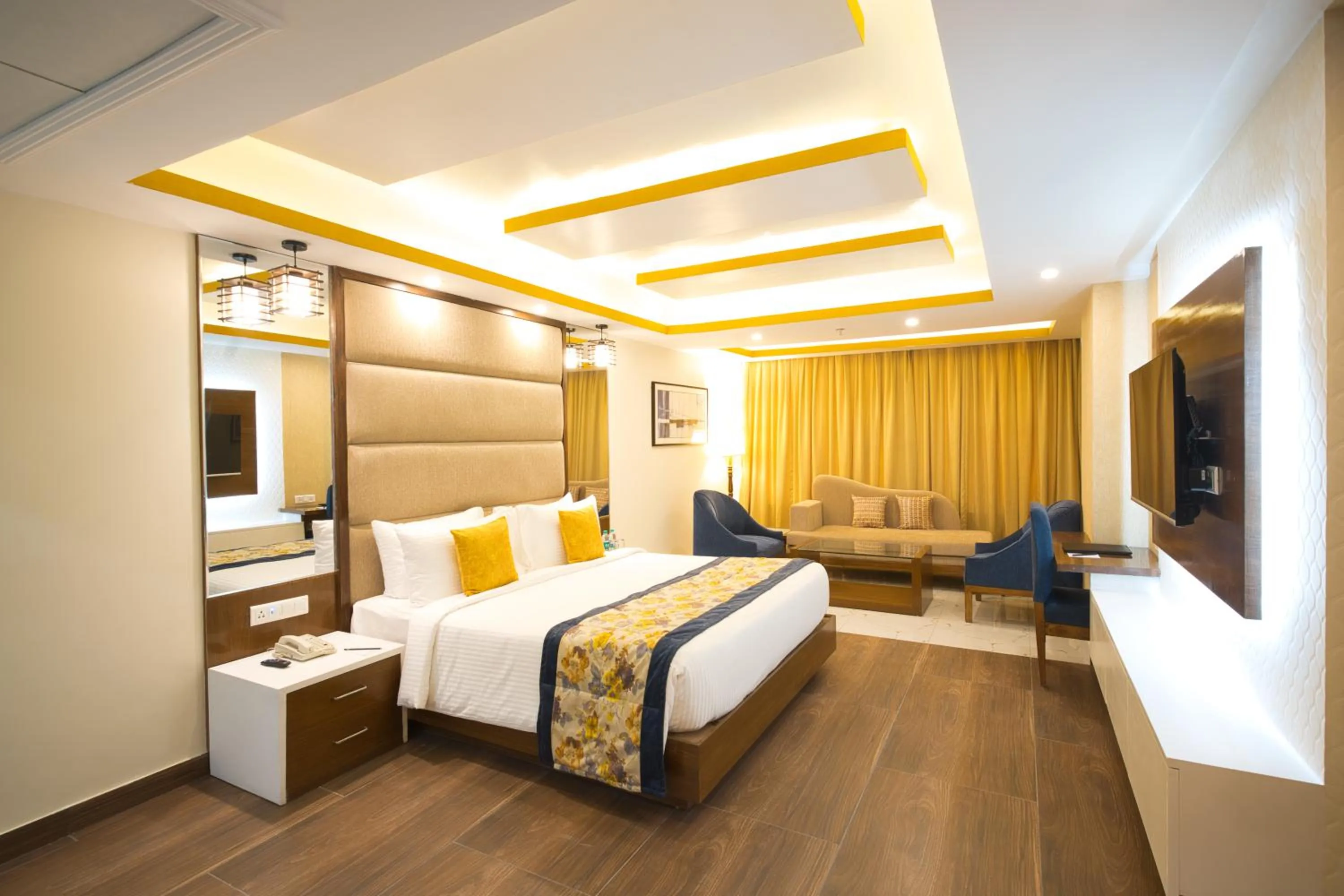 Communal lounge/ TV room, Bed in Effotel By Sayaji Dehradun
