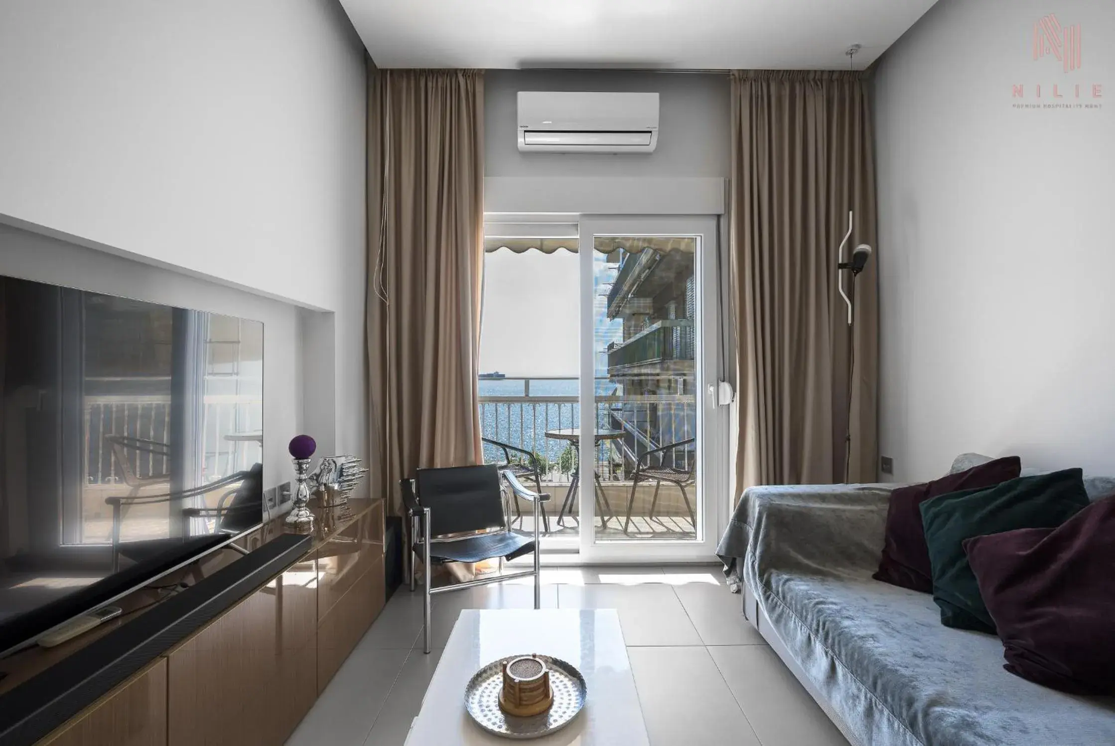 Two-Bedroom Apartment with Balcony and Sea View in Awesome Sea View, Nilie Hospitality MGMT Two-Bedroom Apartment with Balcony and Sea View in Awesome Sea View, Nilie Hospitality MGMT