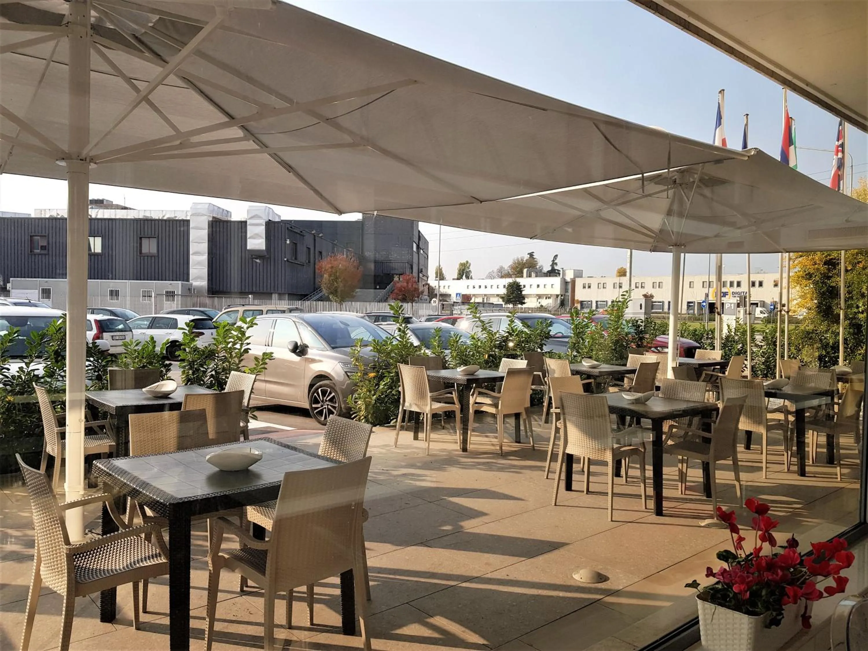Restaurant/places to eat in Alfa Fiera Hotel
