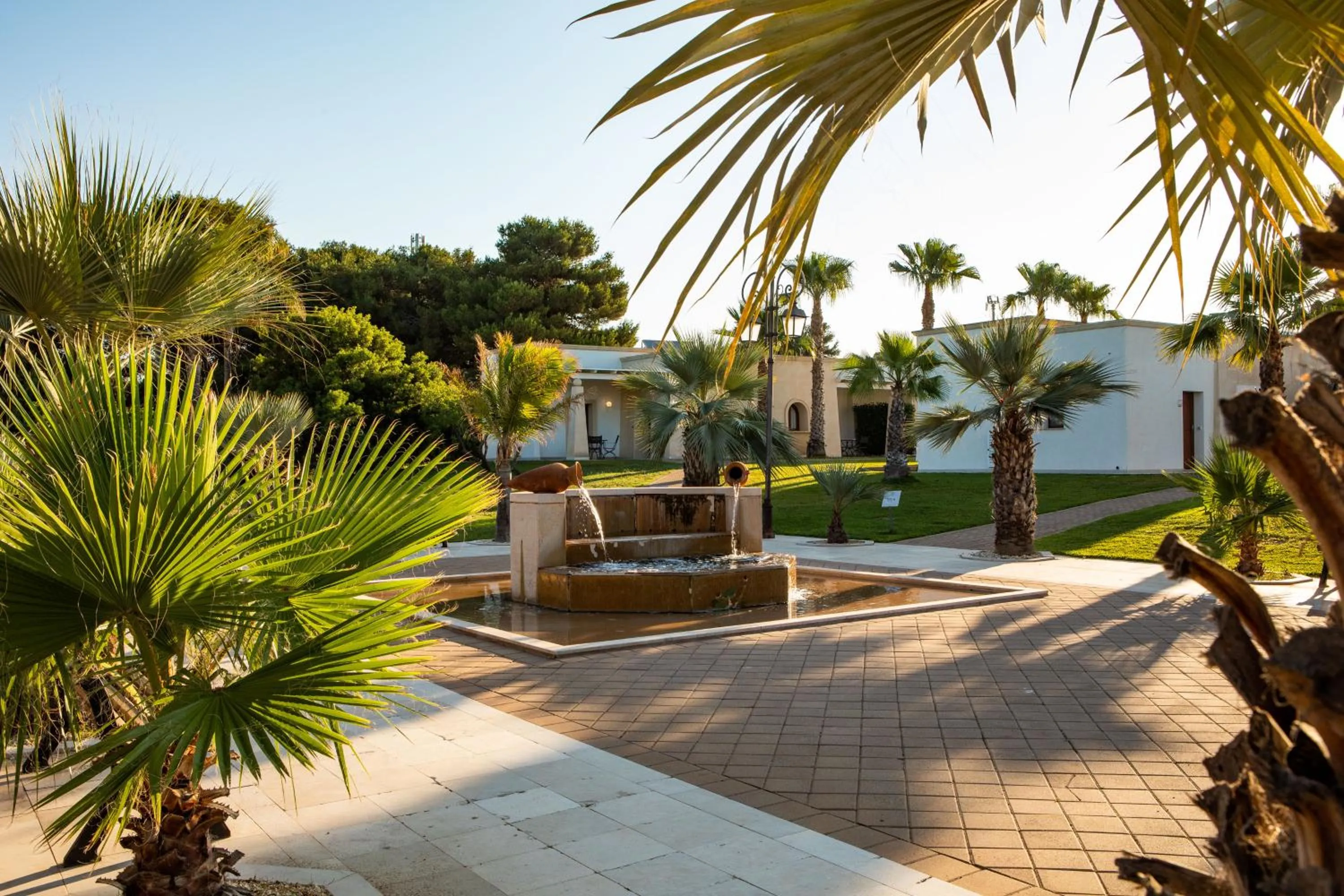 Garden in Giardino Dei Pini - Boutique Hotel