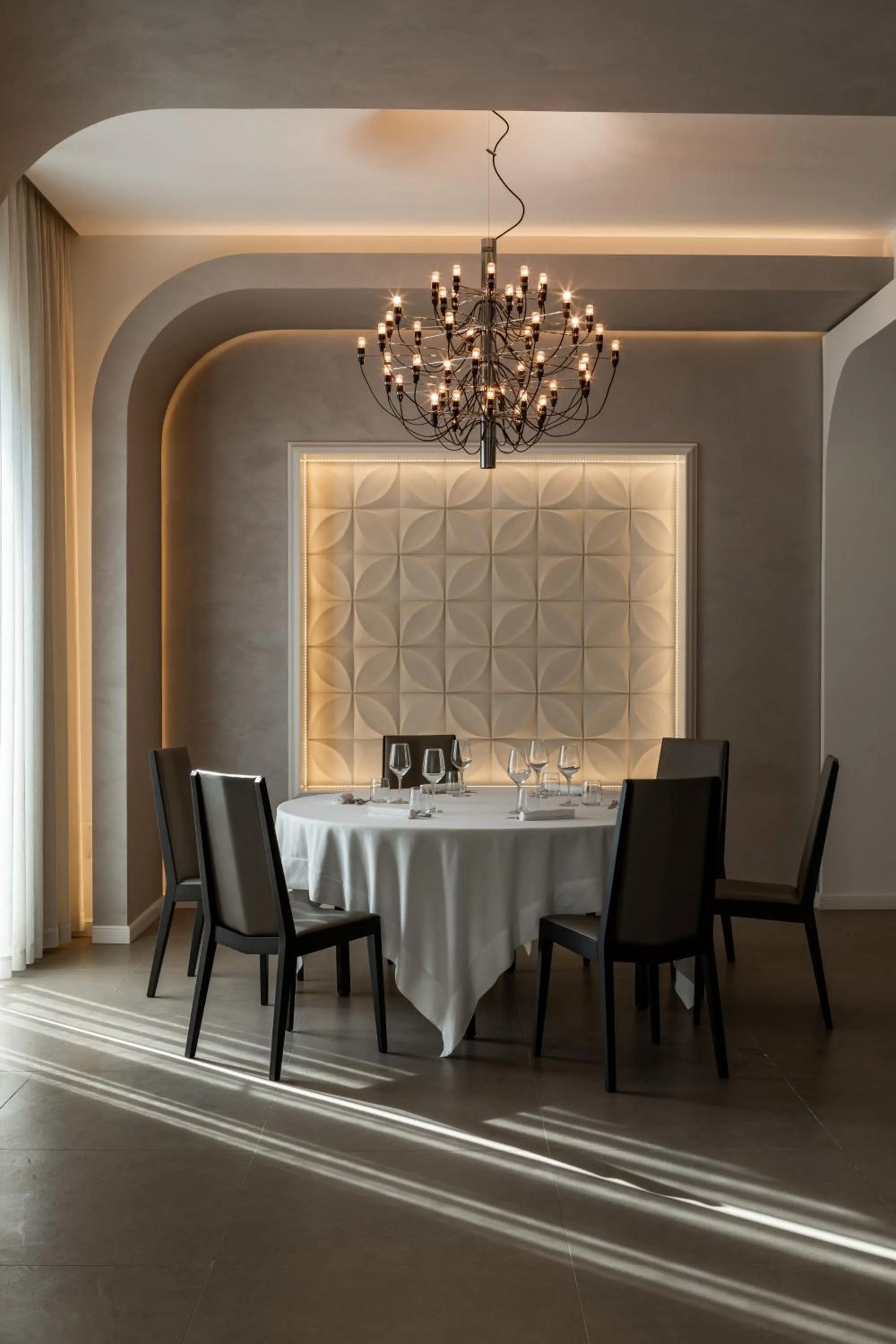 Dining area in Giardino Dei Pini - Boutique Hotel