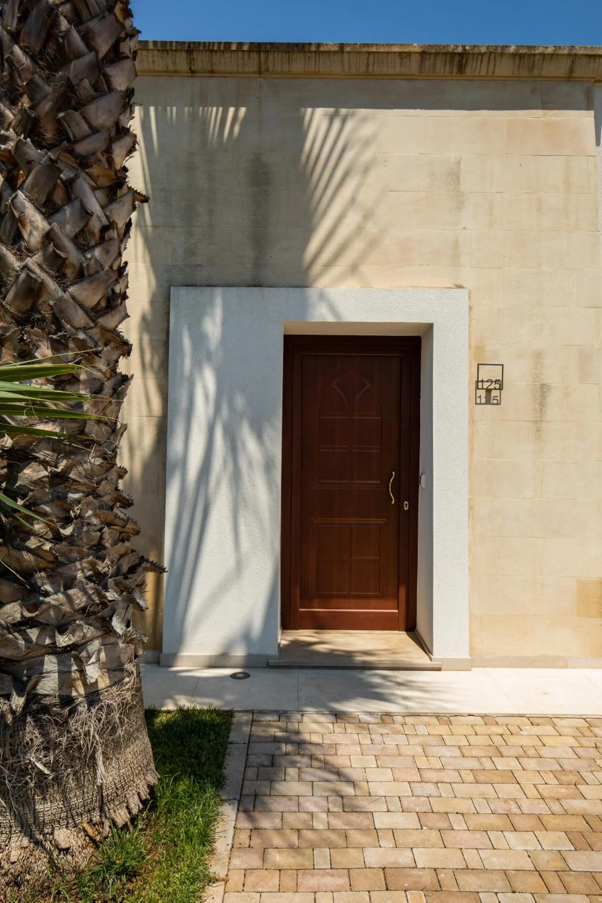 Facade/entrance in Giardino Dei Pini - Boutique Hotel