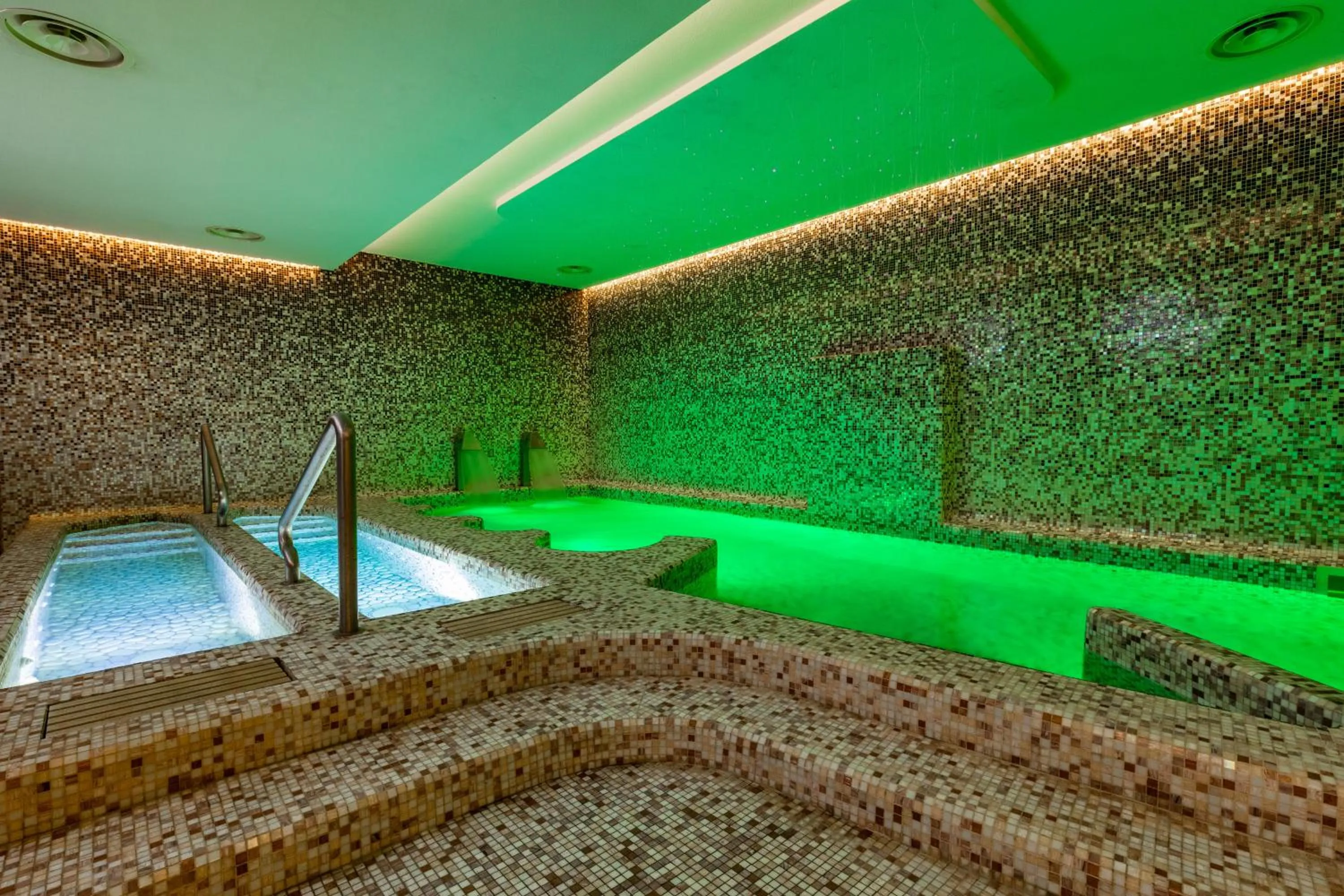 Spa and wellness centre/facilities in Giardino Dei Pini - Boutique Hotel