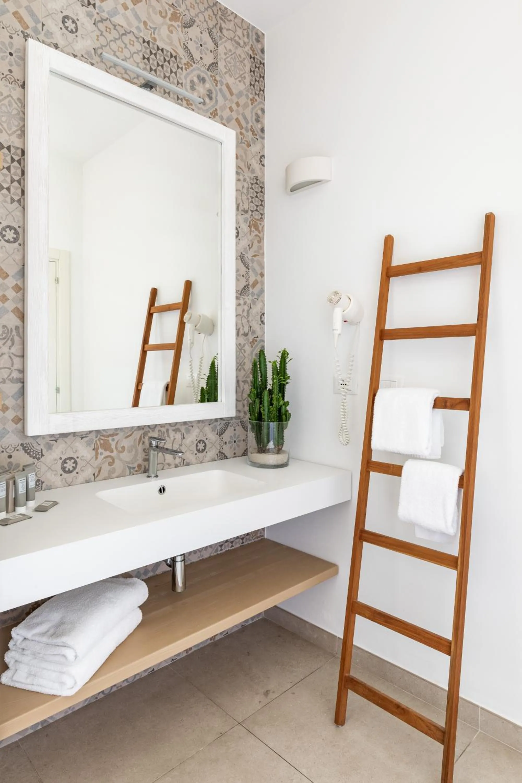 Bathroom in Giardino Dei Pini - Boutique Hotel