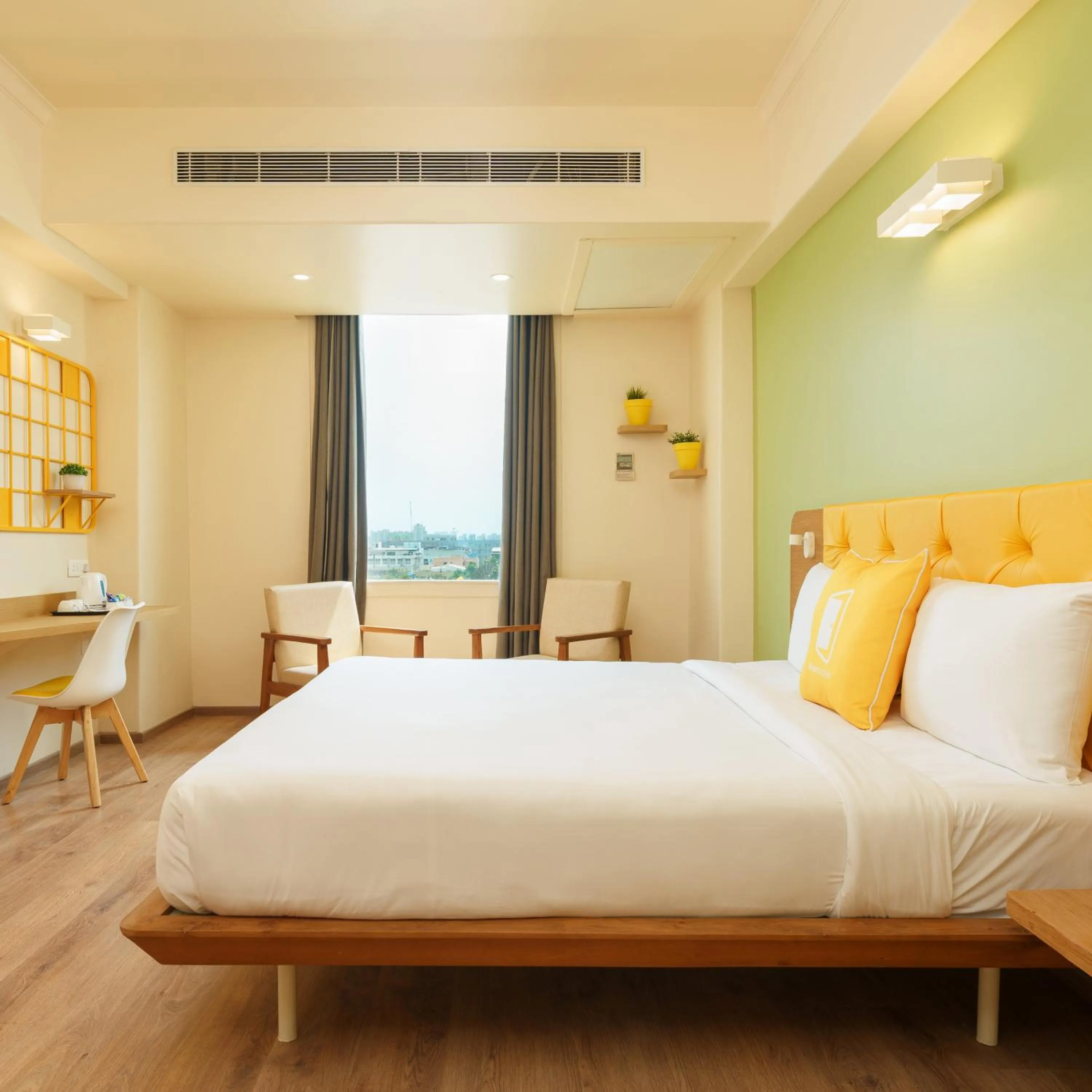 Bed in Bloom Hotel - Sector 62