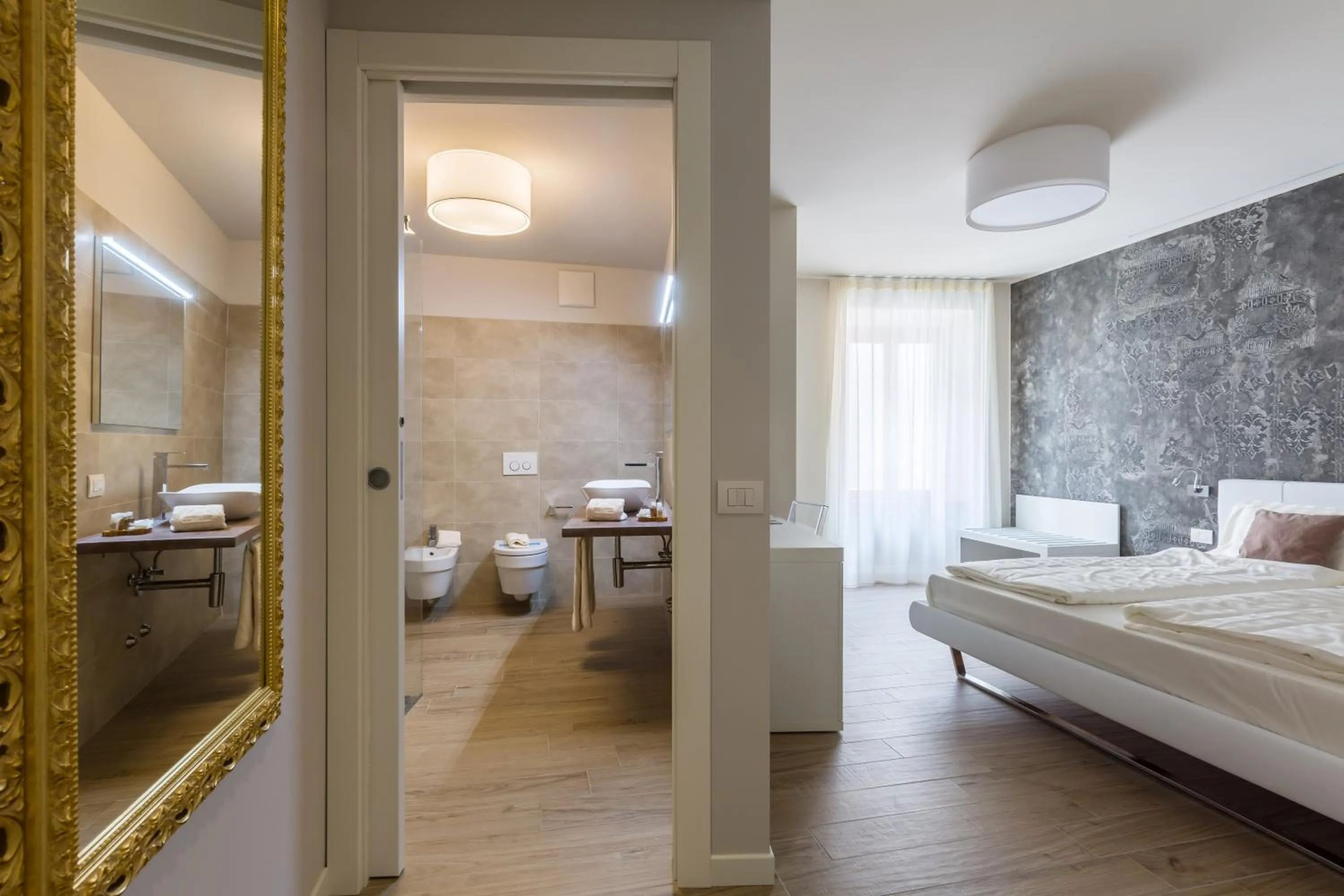 Bathroom, Bed in Pace 1954 Hotel