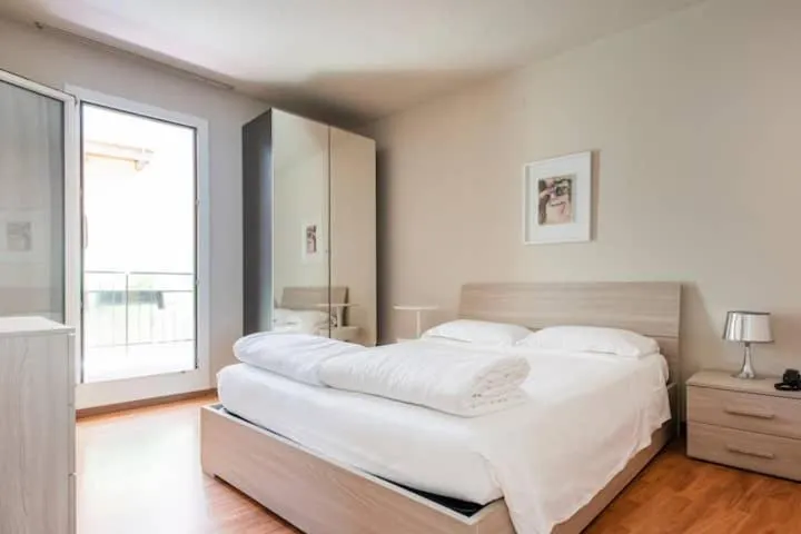 Bed in Pace 1954 Hotel