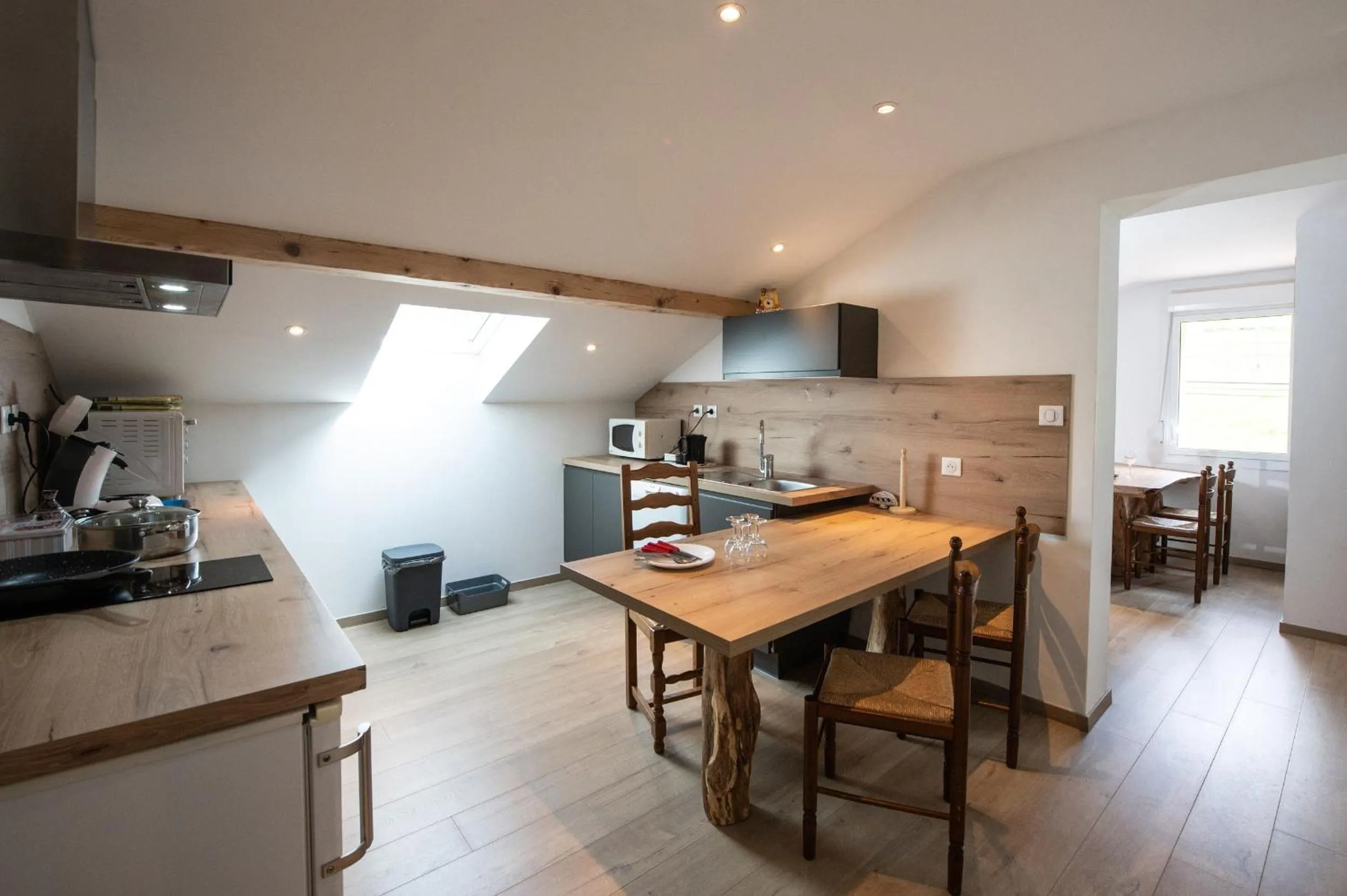 Property building, Kitchen/Kitchenette in chambre d'hôtes nos racines (chez Muriel et Philippe)
