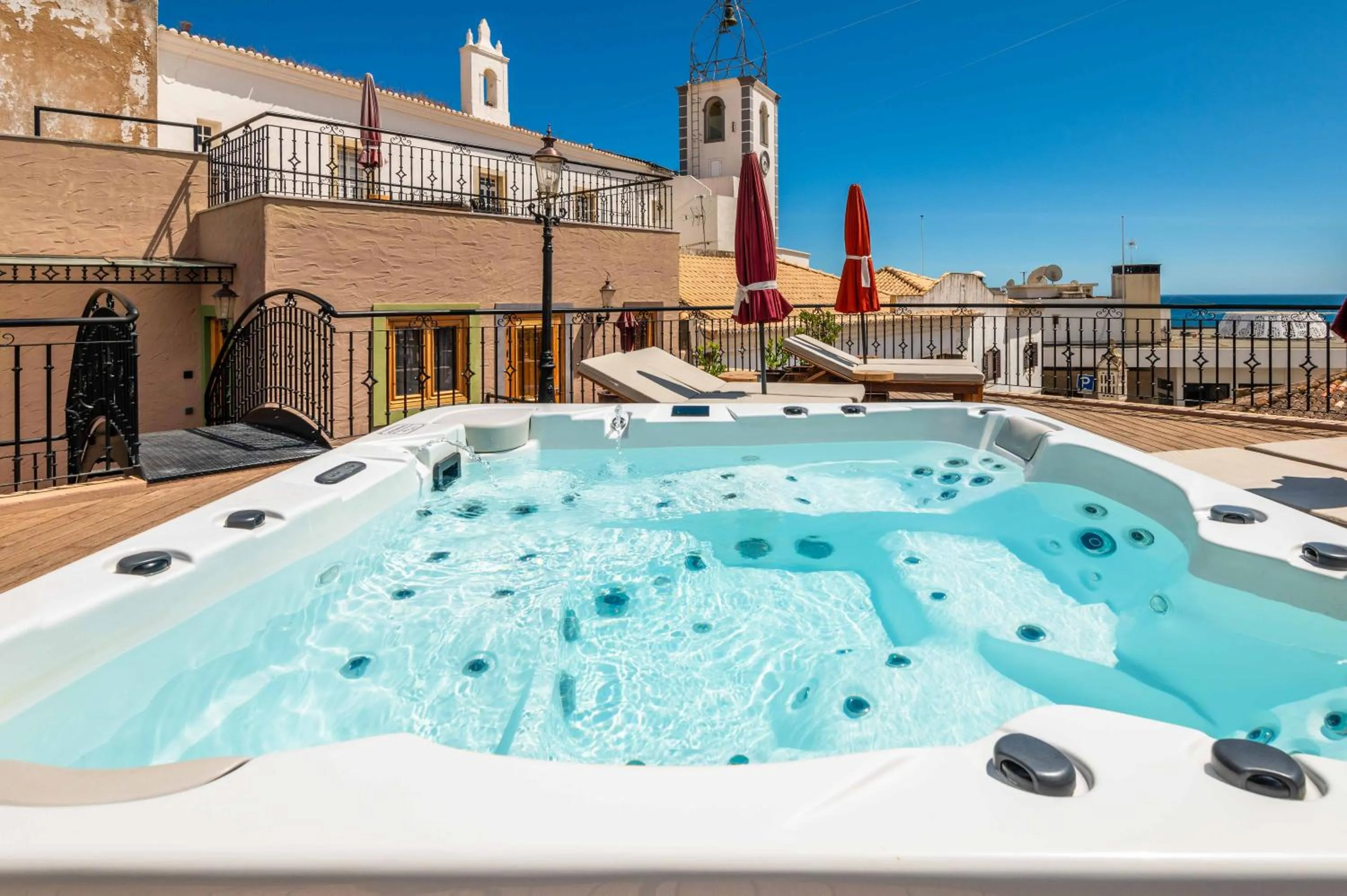 Property building in Vila Origens Boutique Hotel Albufeira – Adults Only