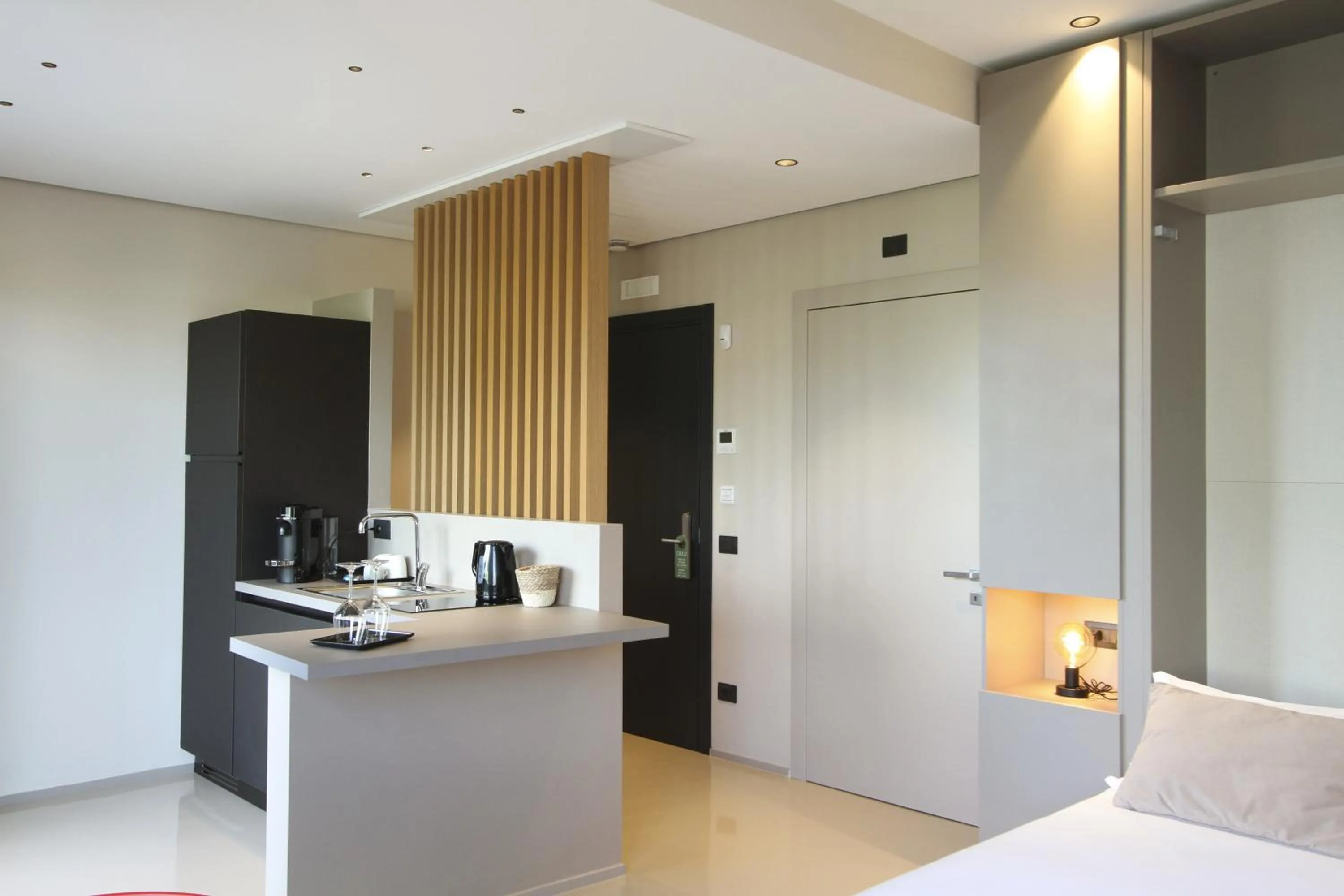 kitchen, Bed in Ollen apartments