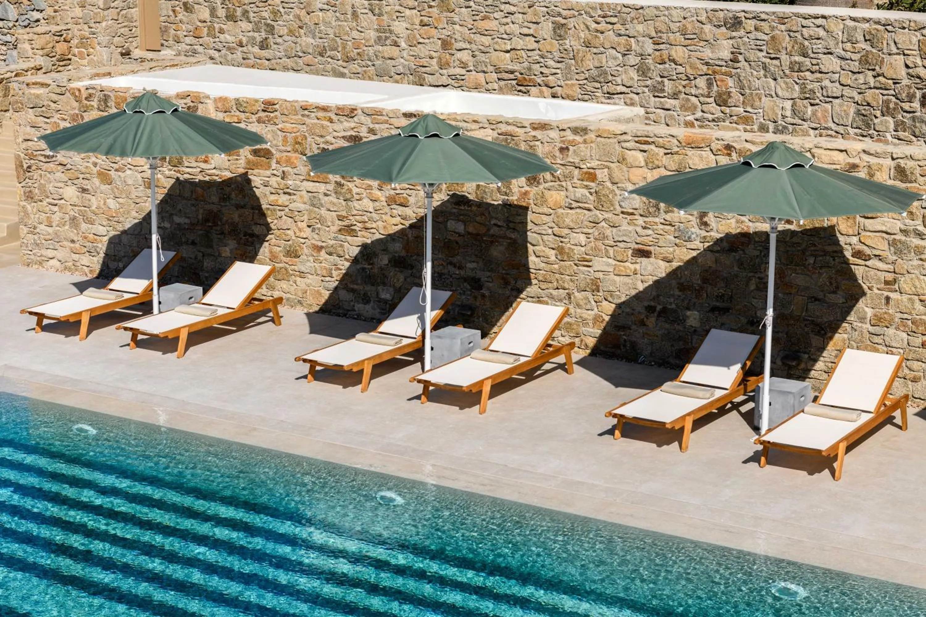 Swimming pool in Camarades Mykonos