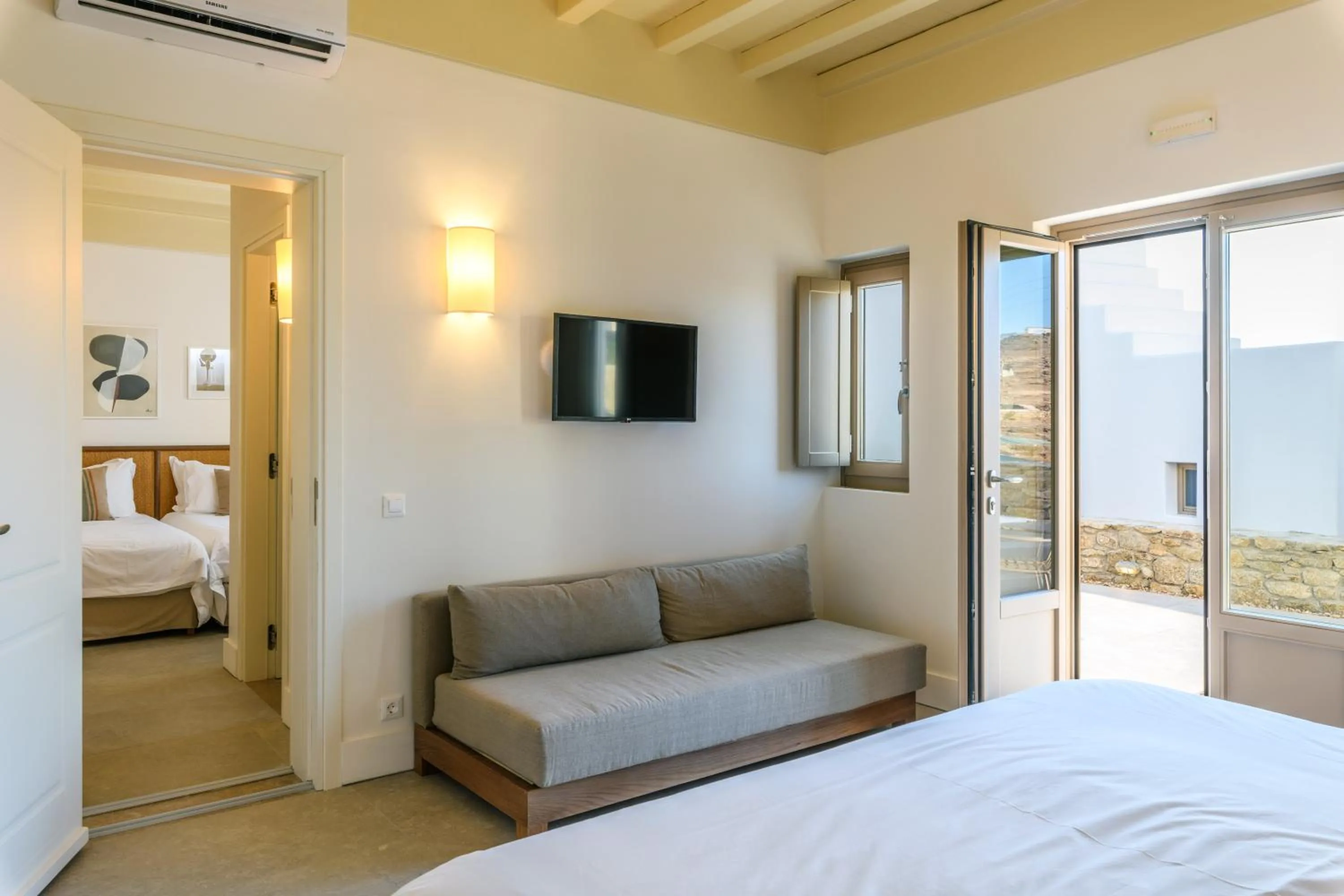 Bed in Camarades Mykonos