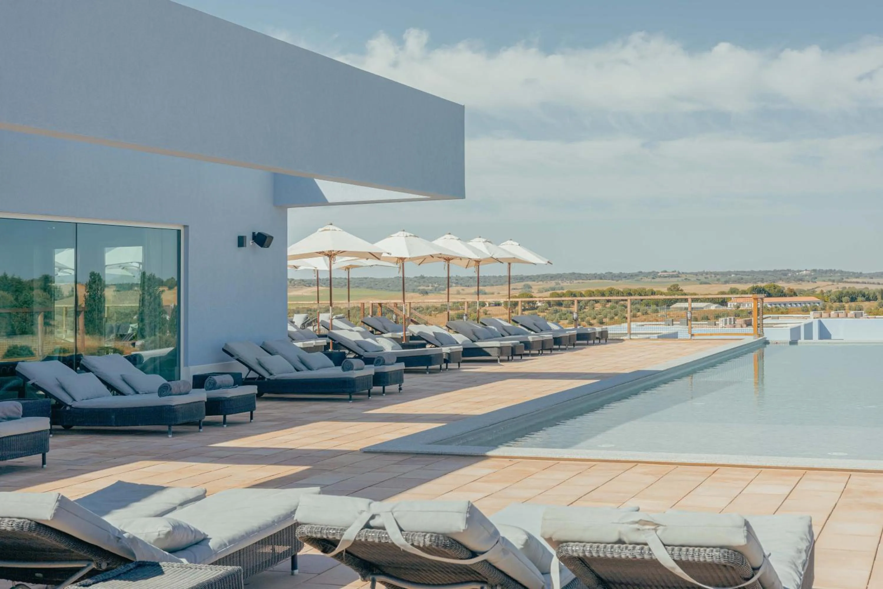 Swimming pool in Sleep & Nature Hotel