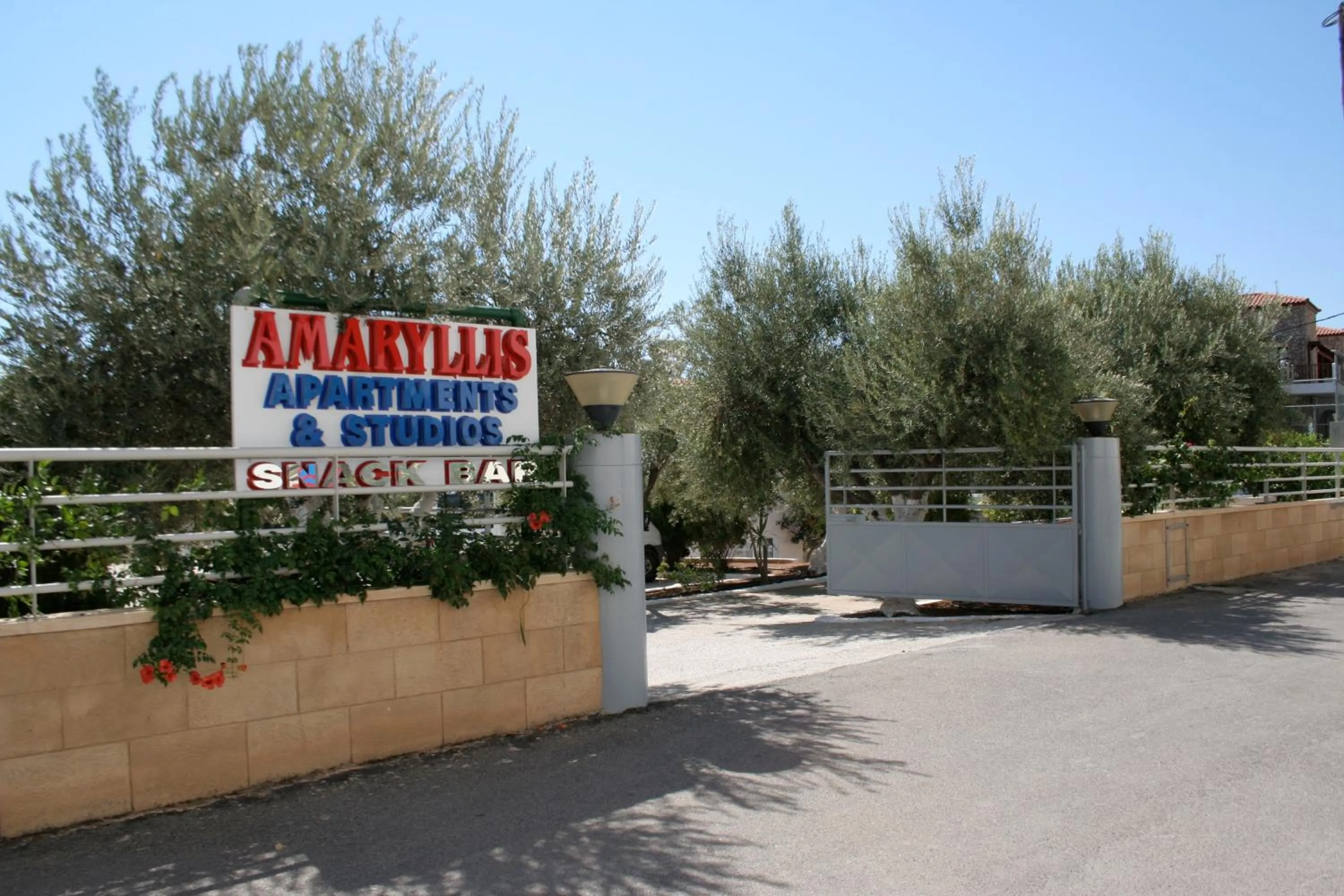 Day in Amaryllis front beach hotel