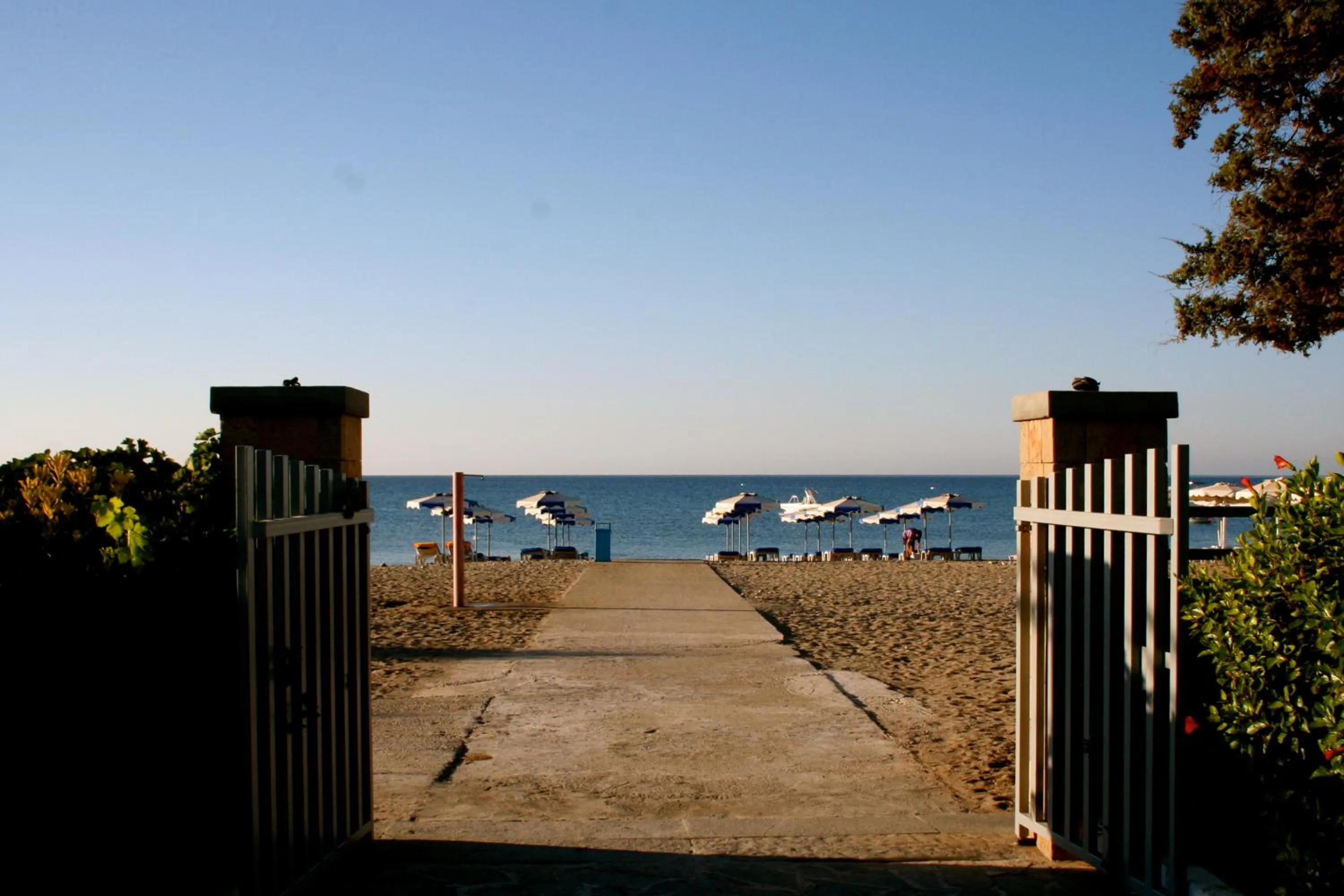 Day in Amaryllis front beach hotel