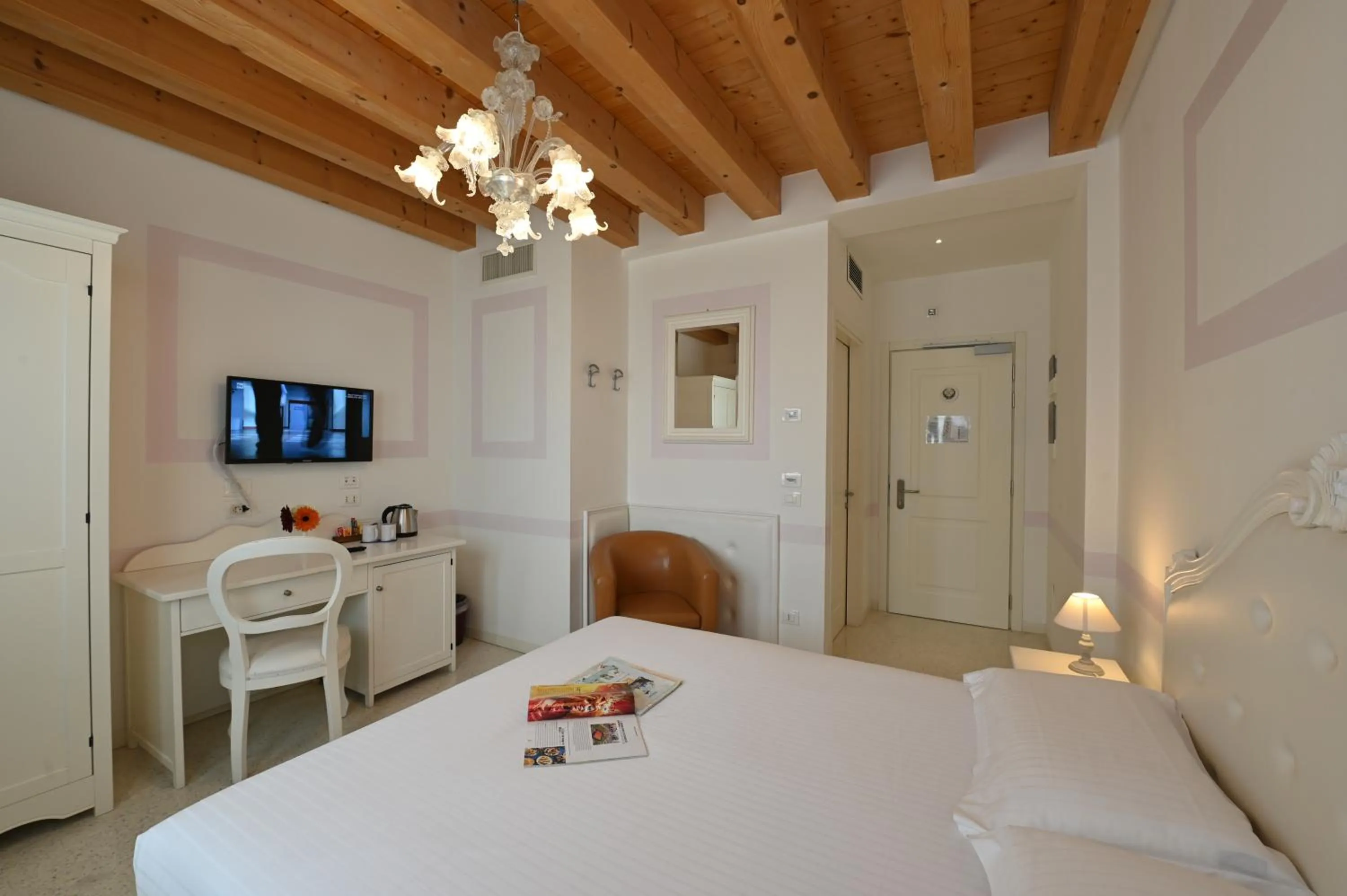 Photo of the whole room, Bed in Hotel Villa Patriarca