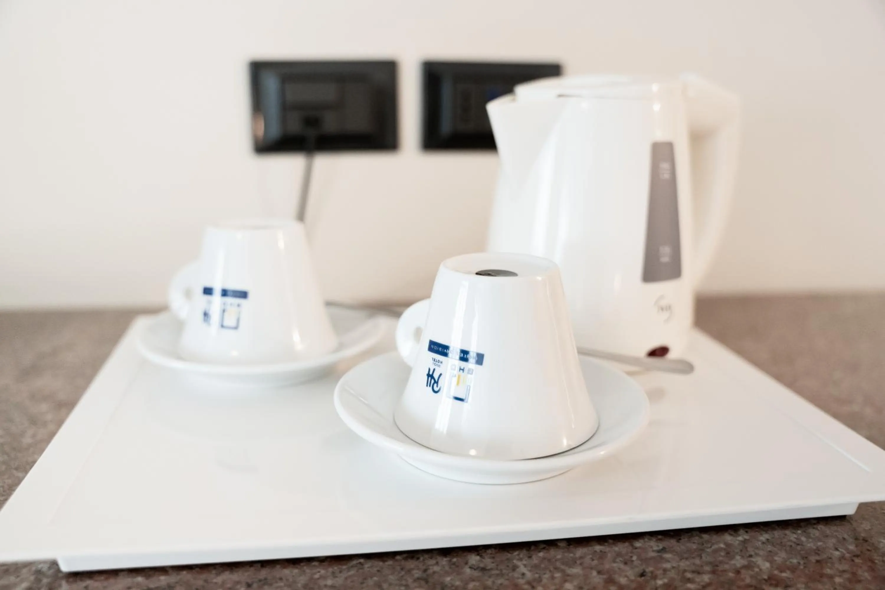 Coffee/tea facilities in Rivoli Hotel