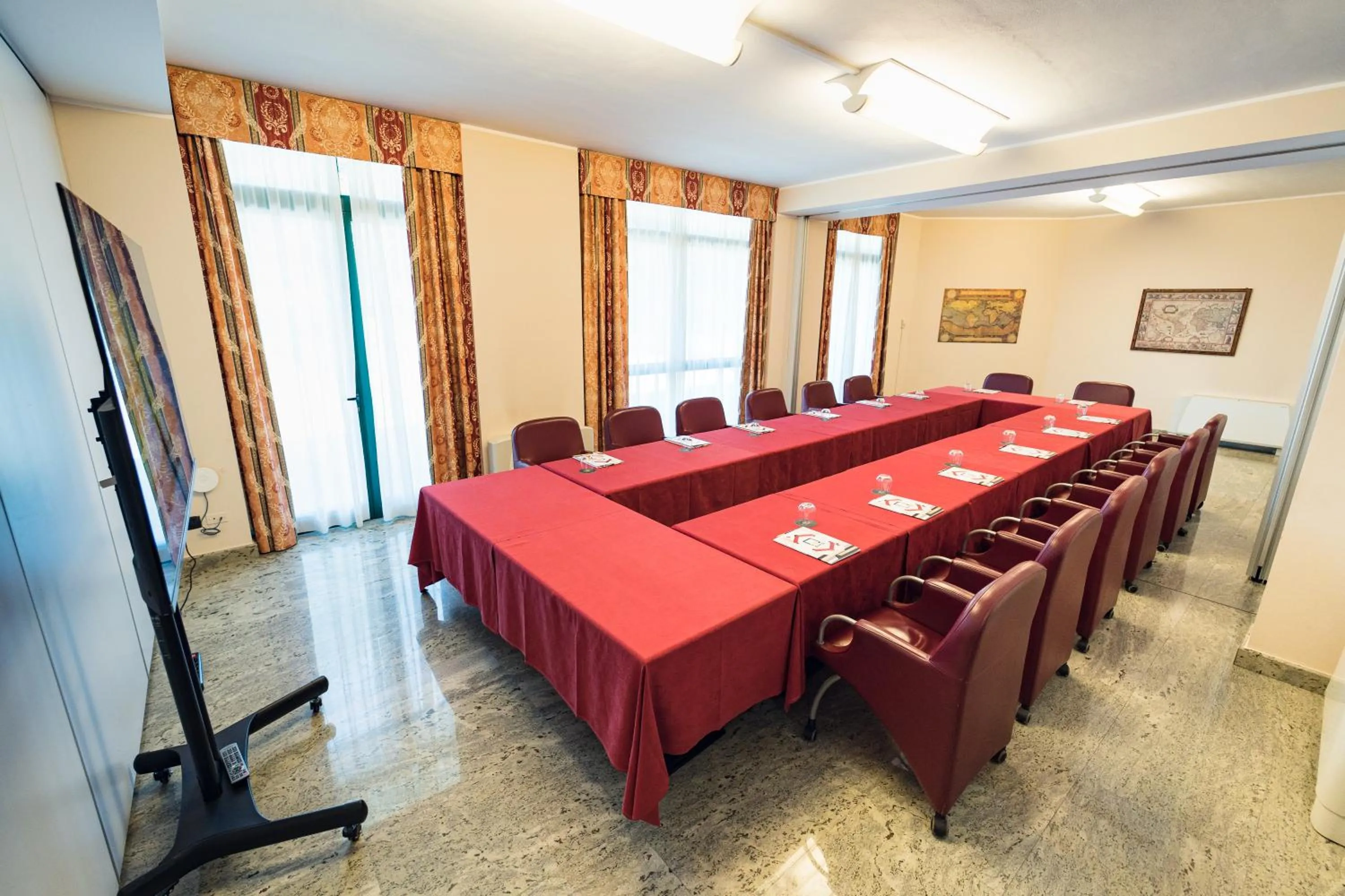 Meeting/conference room in Rivoli Hotel