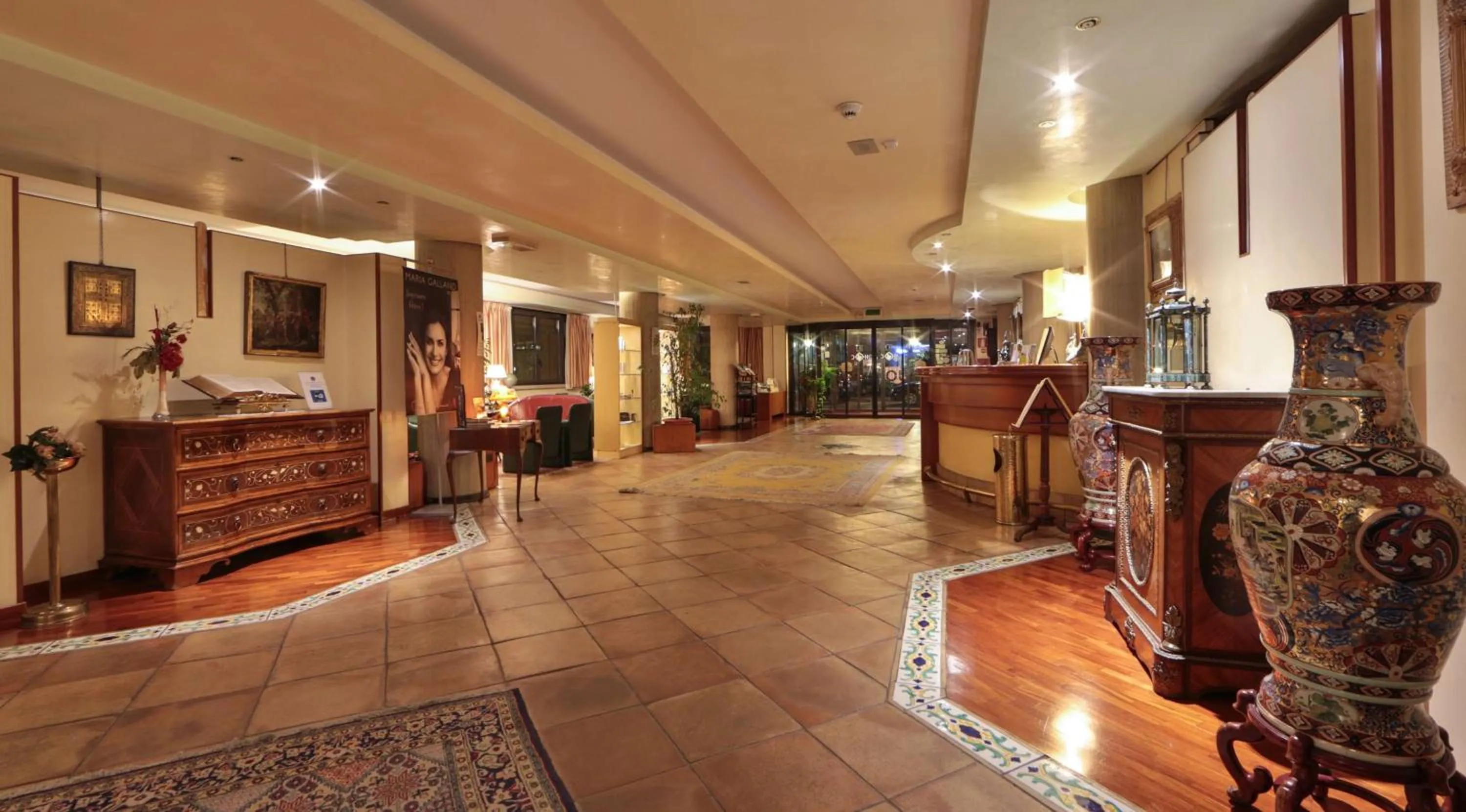 Lobby or reception in Best Western Hotel Dei Cavalieri