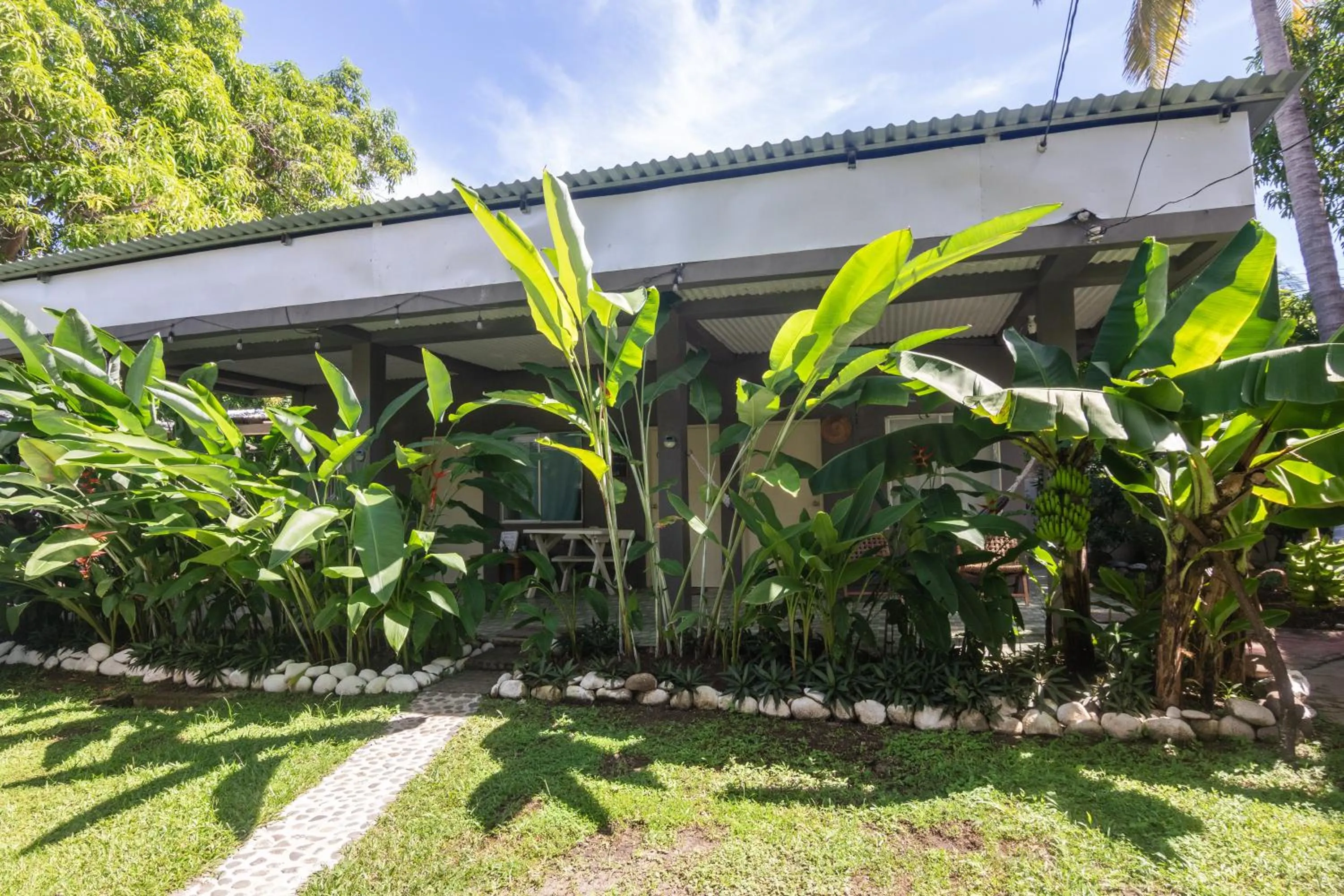 Property building in La Canasta