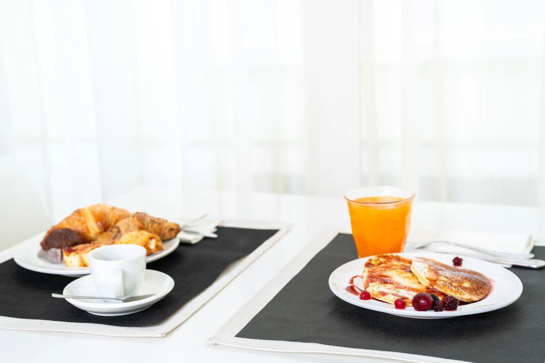 Breakfast in Hotel Diana