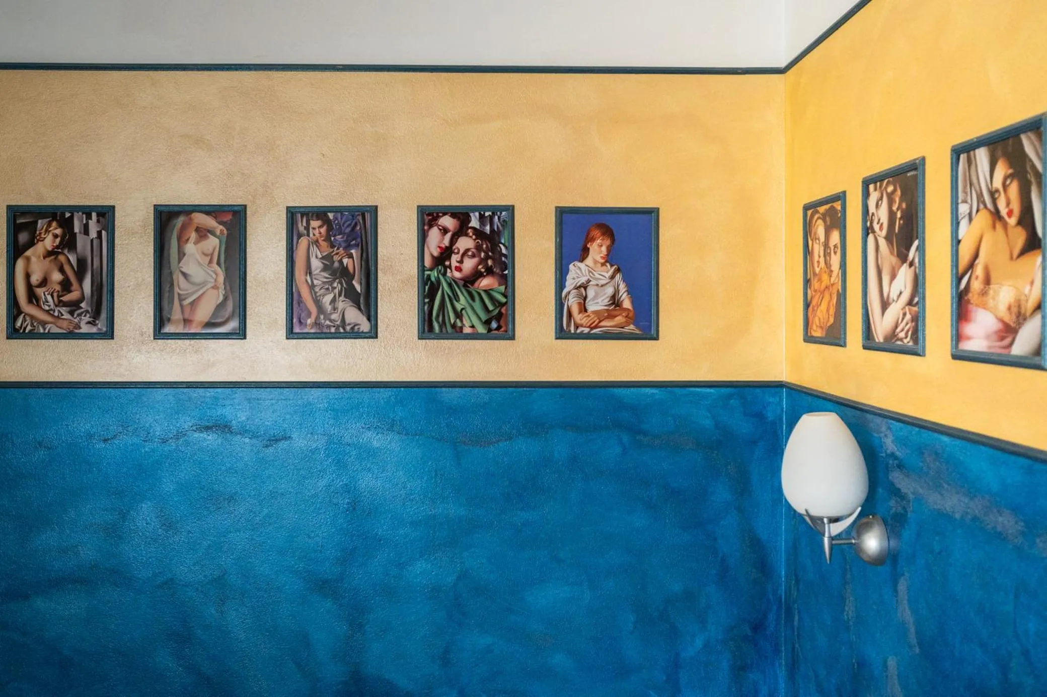 Decorative detail in Hotel Diana