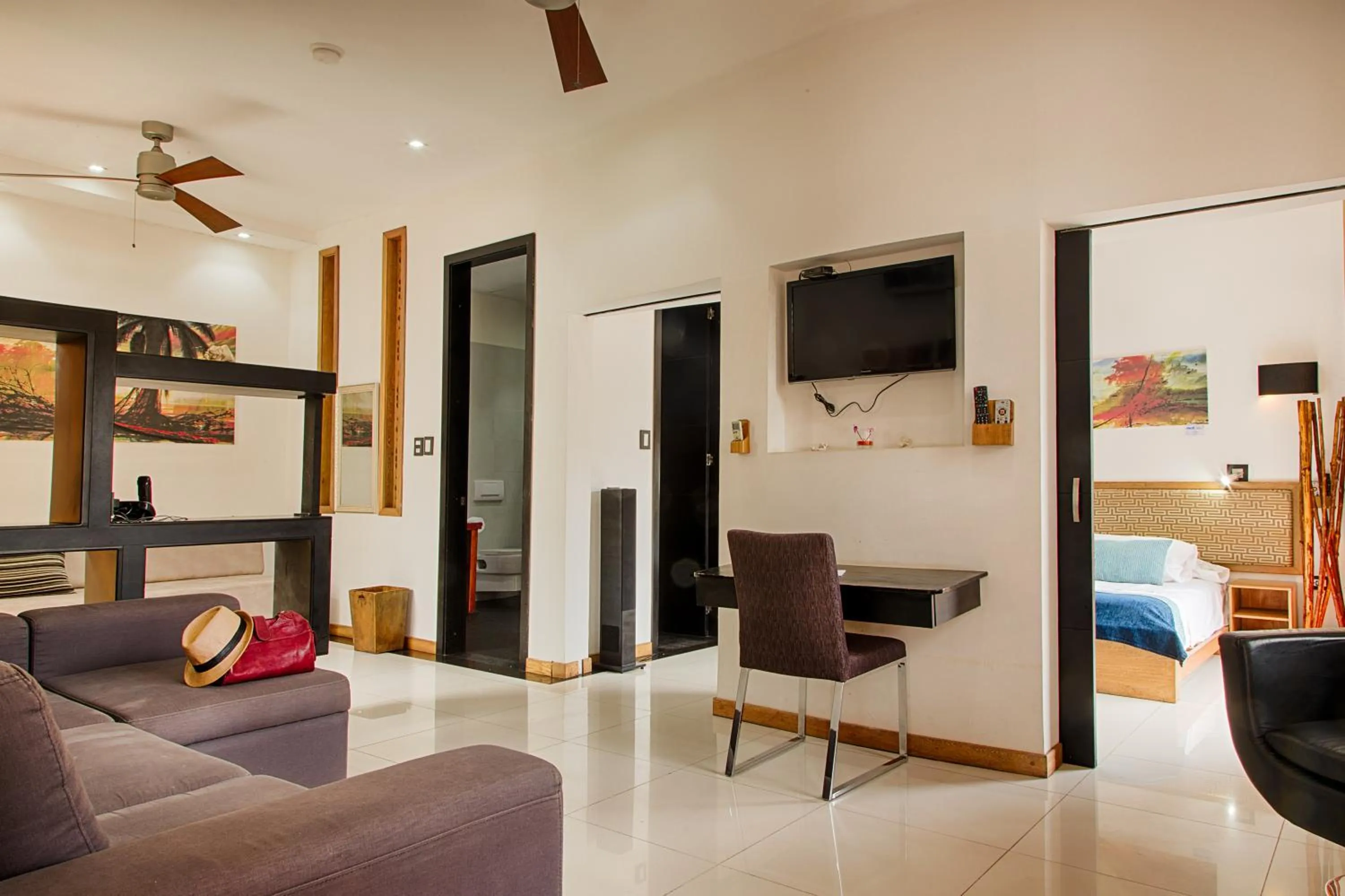 Living room, Bed in Hotel Boutique Casa Carolina